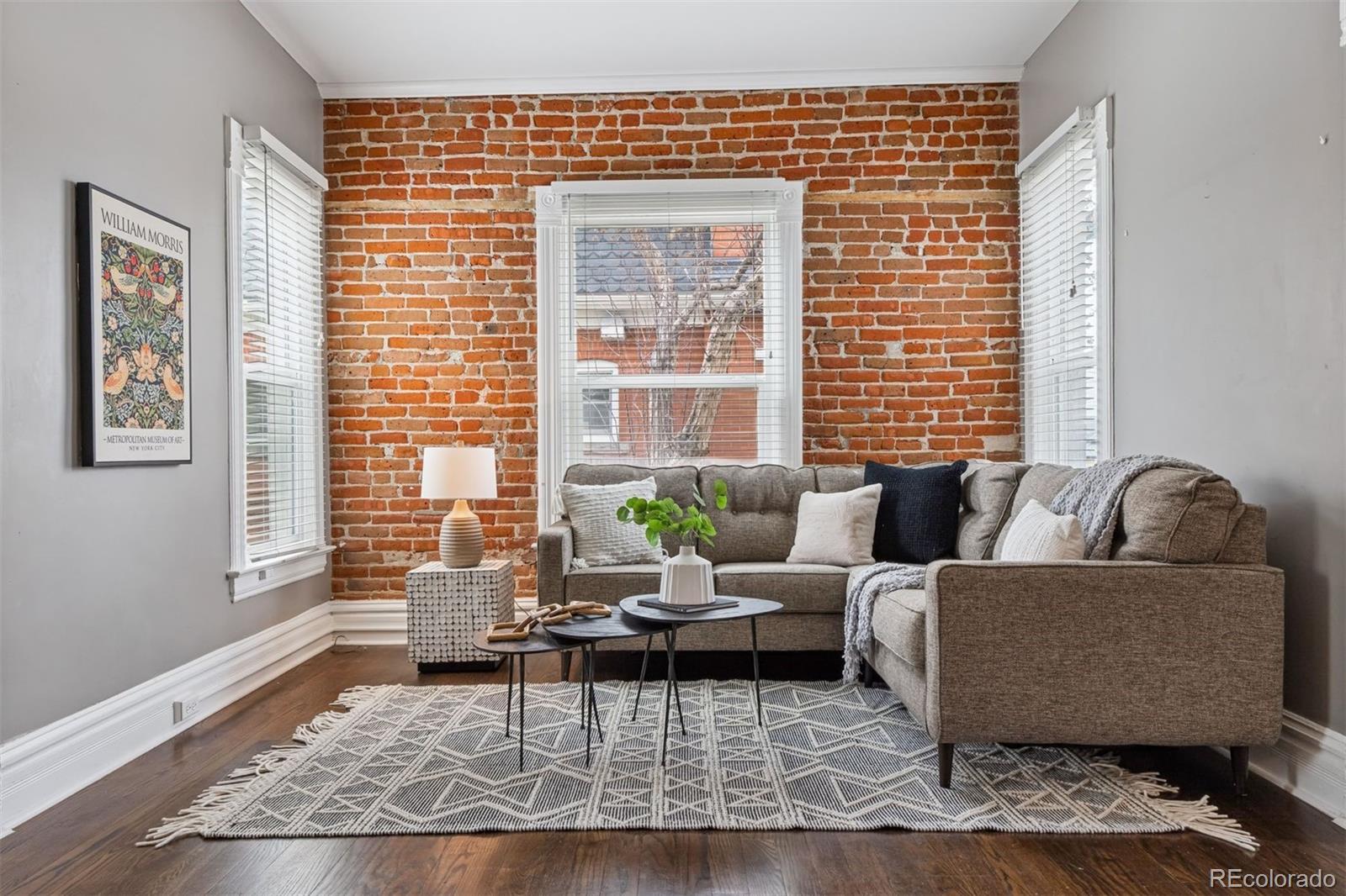 321 S Emerson Street