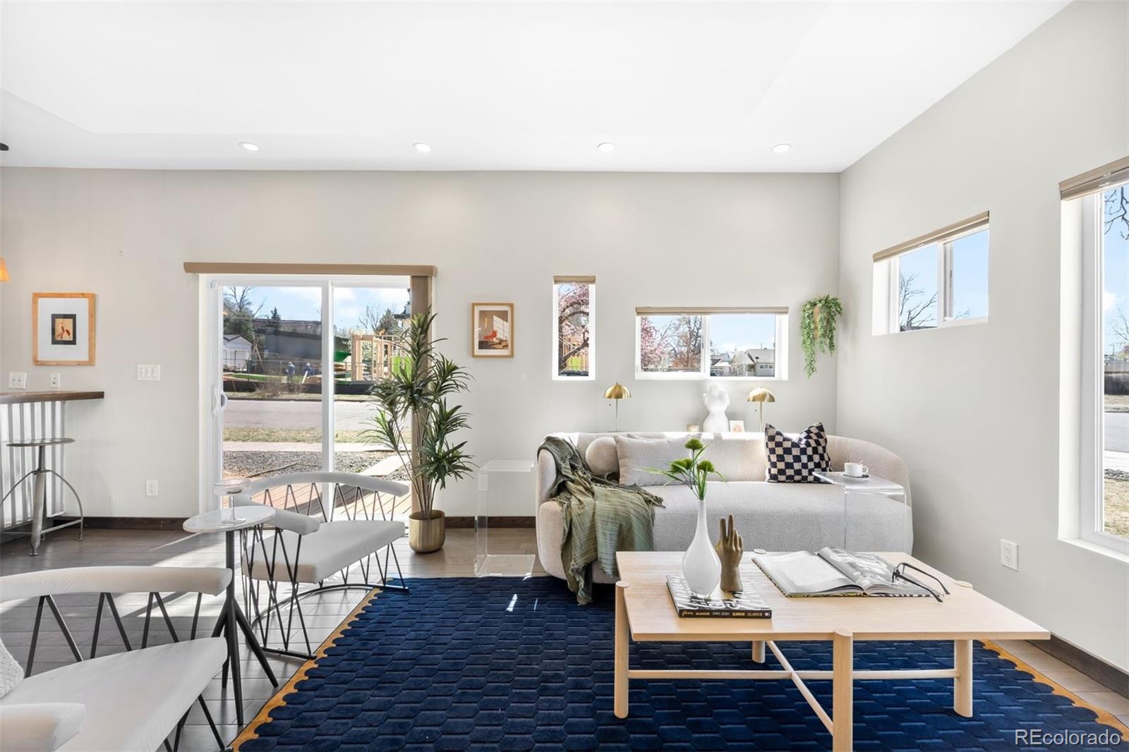 2798 S Lincoln Street