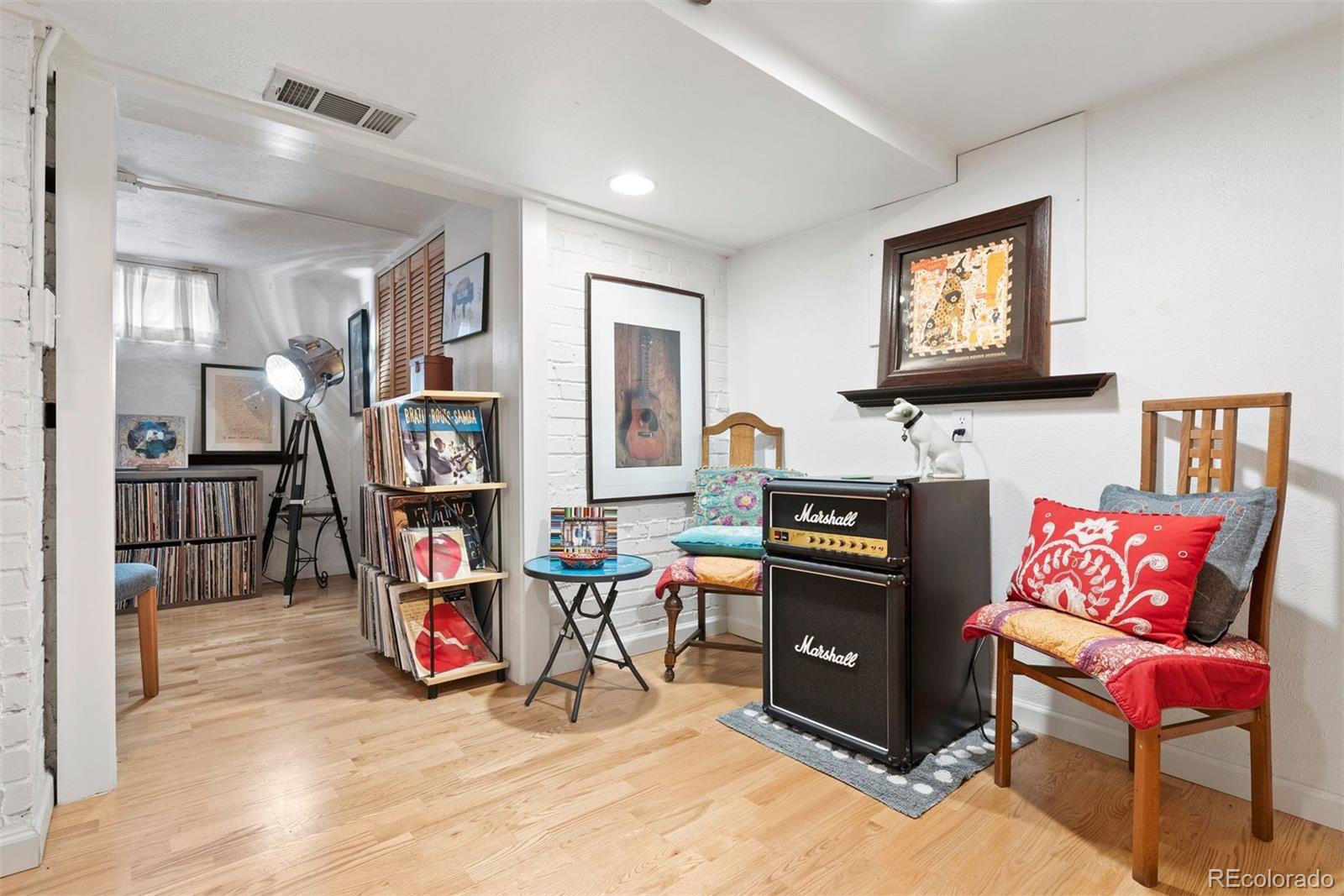 1439 S Emerson Street