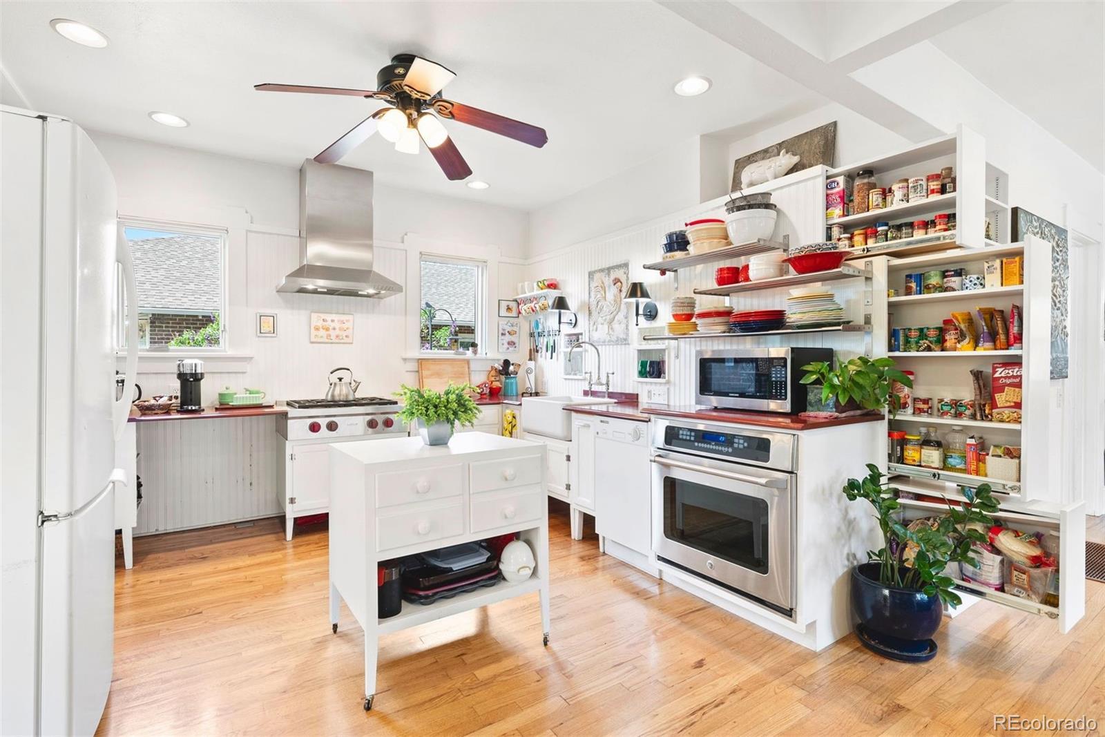 1439 S Emerson Street