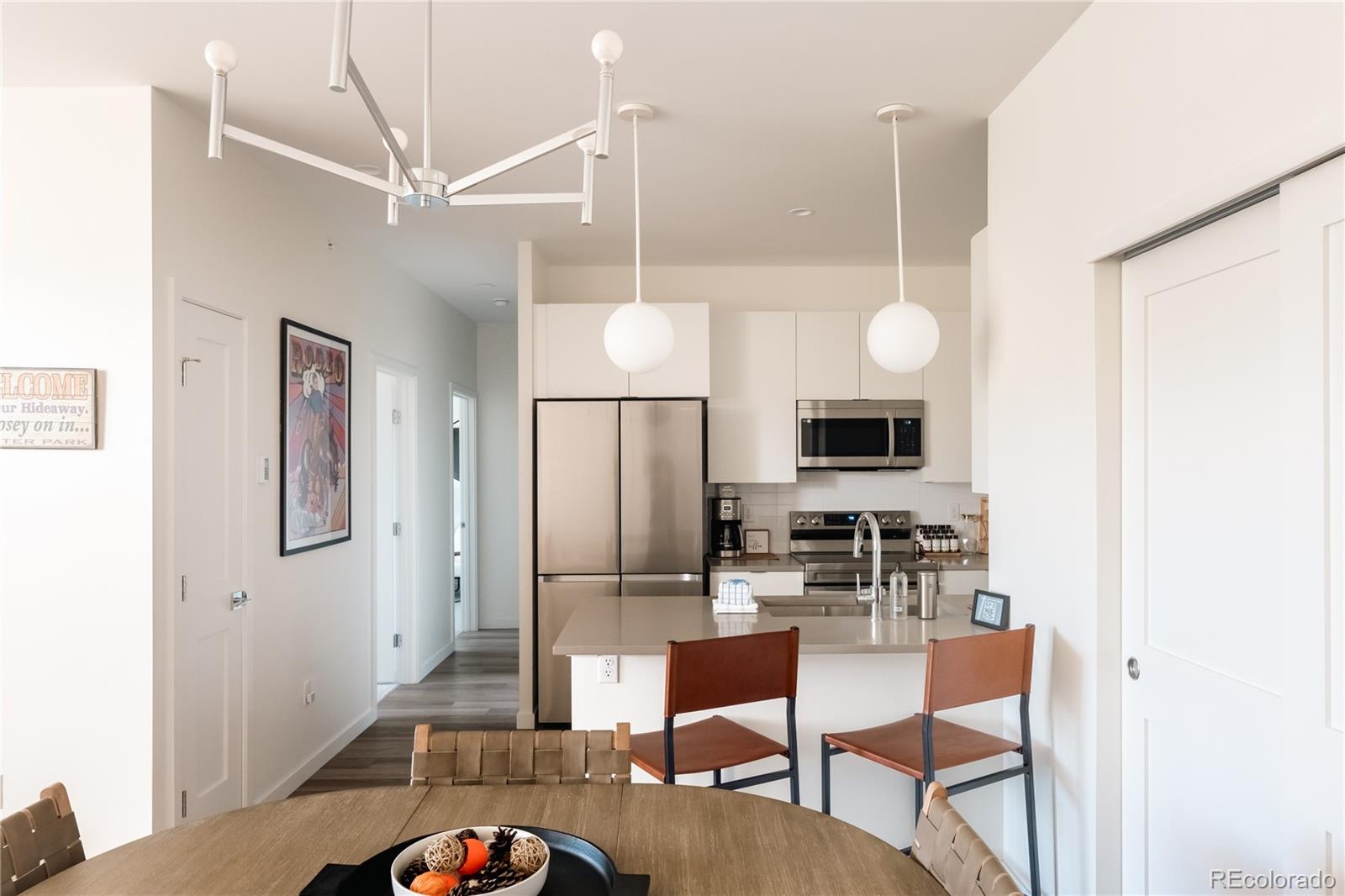 281 W Meadow Mile Unit: 1