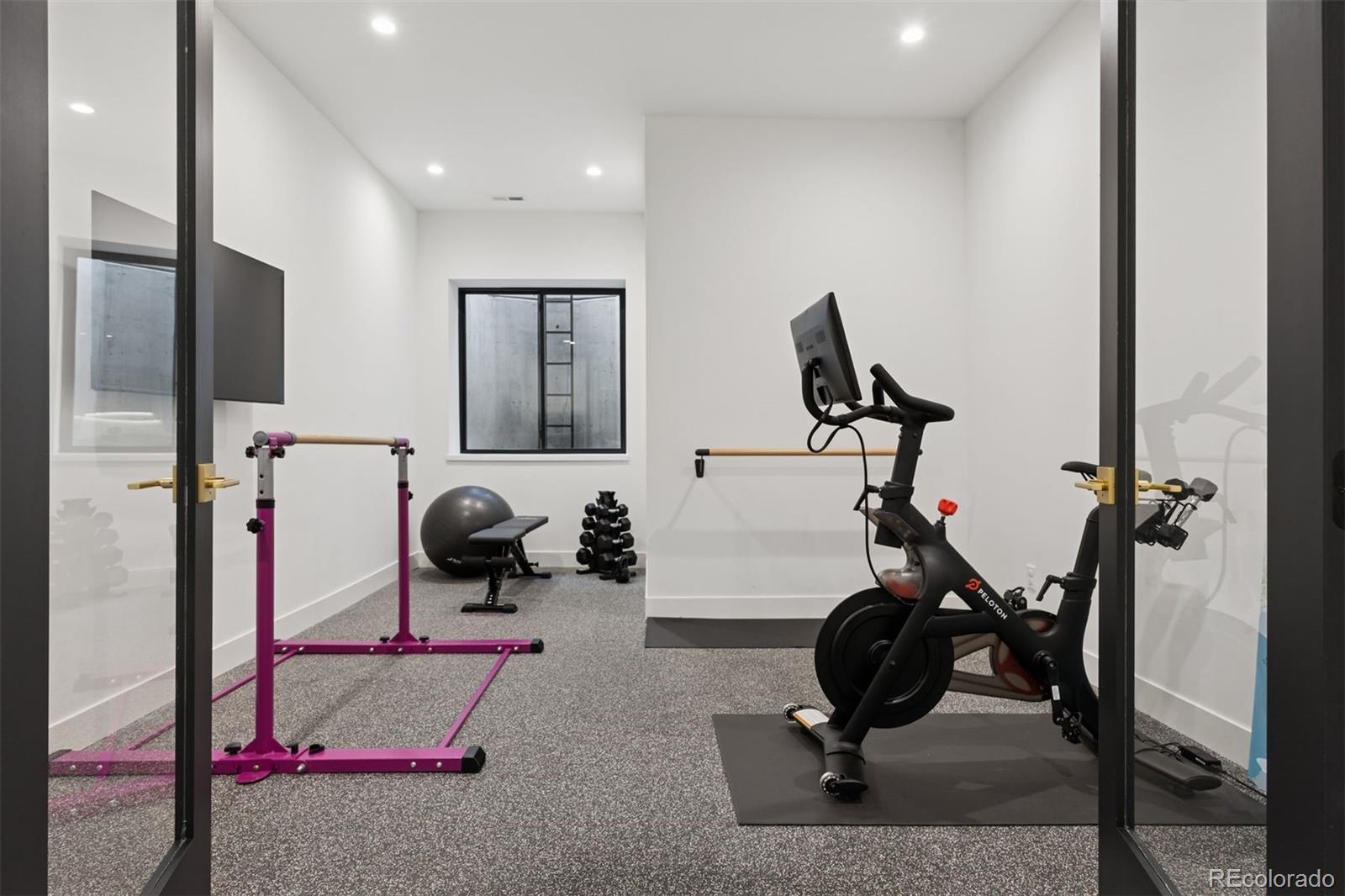 2435 S Madison Street