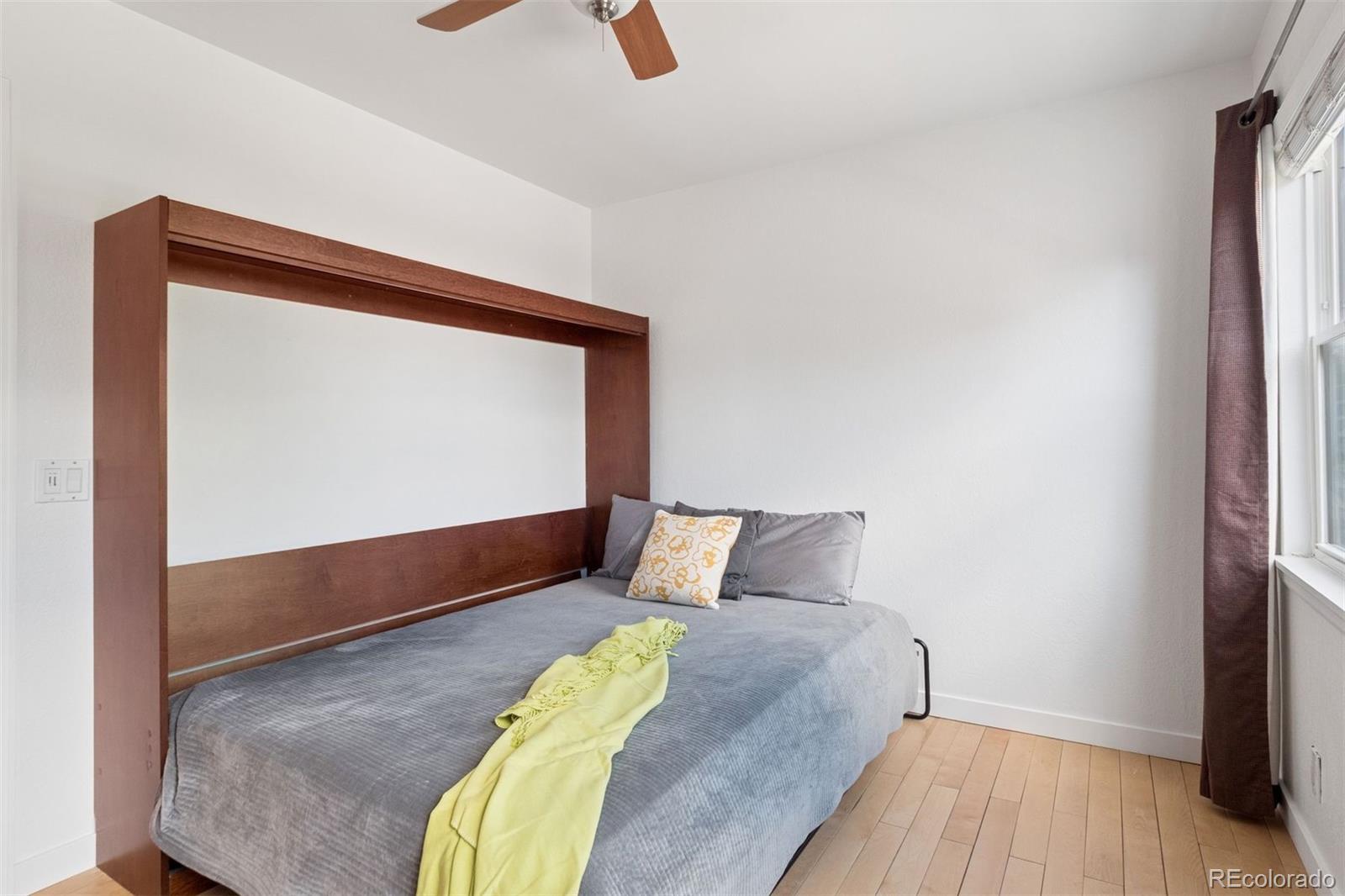 11 W Ellsworth Avenue Unit: 22