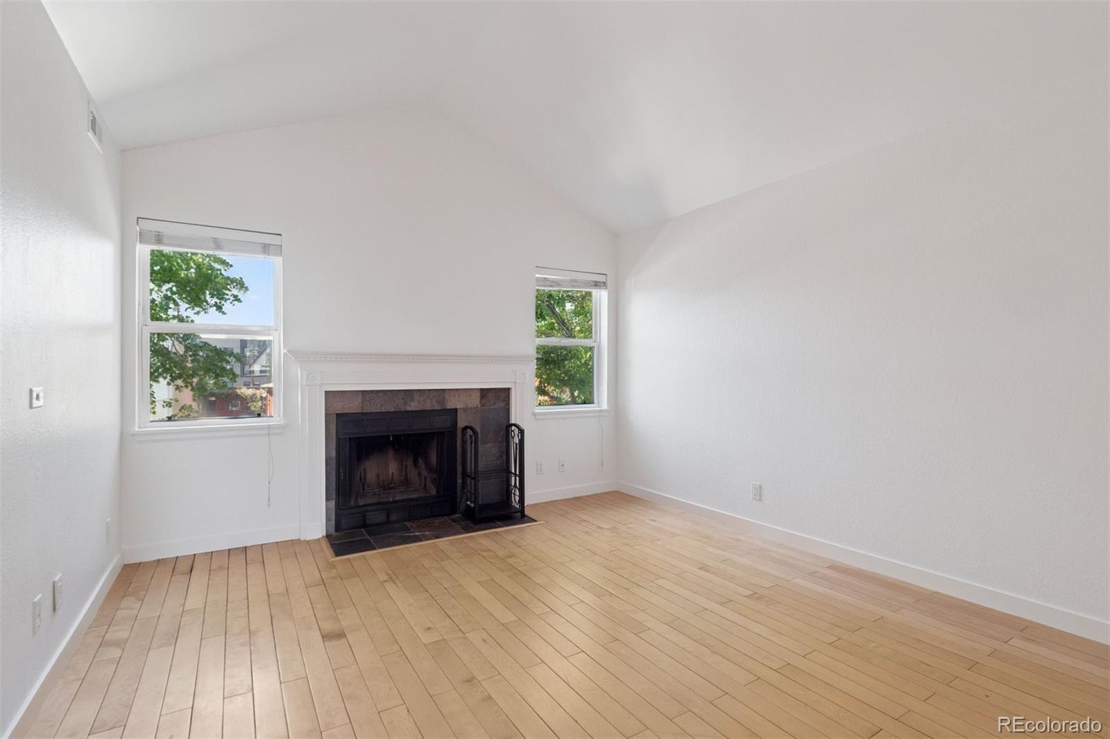 11 W Ellsworth Avenue Unit: 22