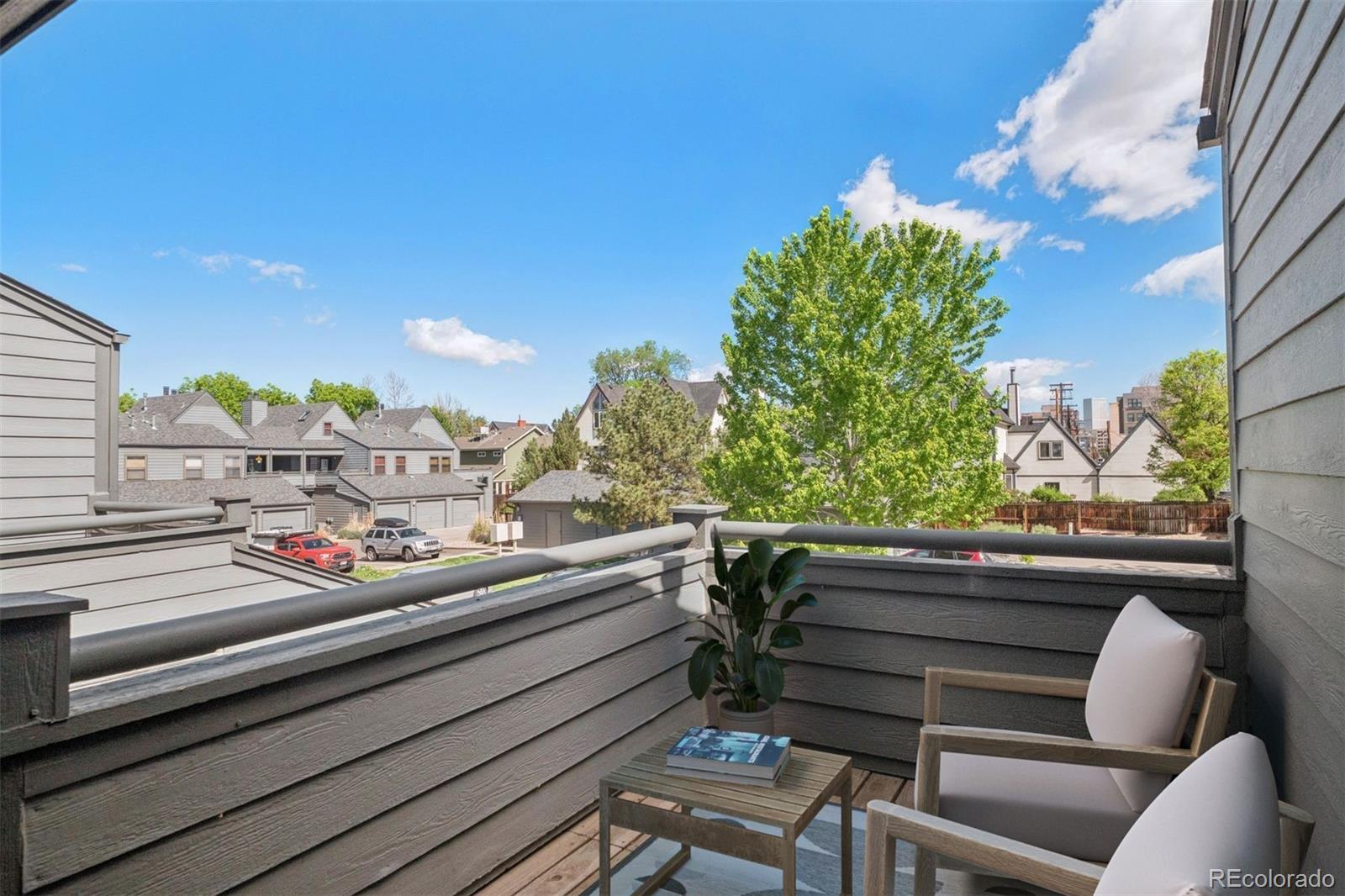 11 W Ellsworth Avenue Unit: 22