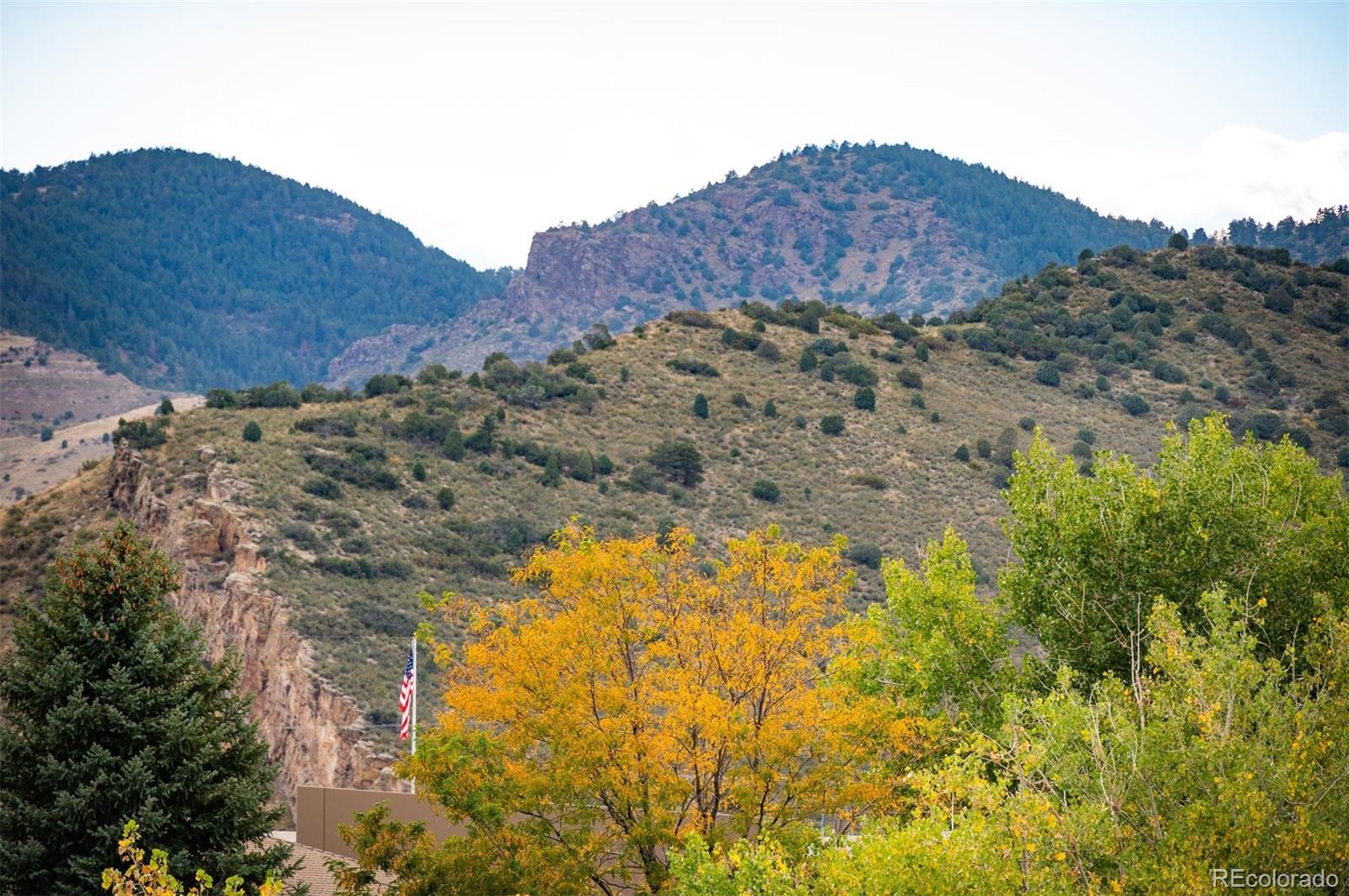 4246 S Eldridge Street Unit: 310