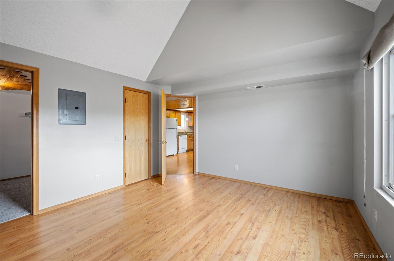4246 S Eldridge Street Unit: 310