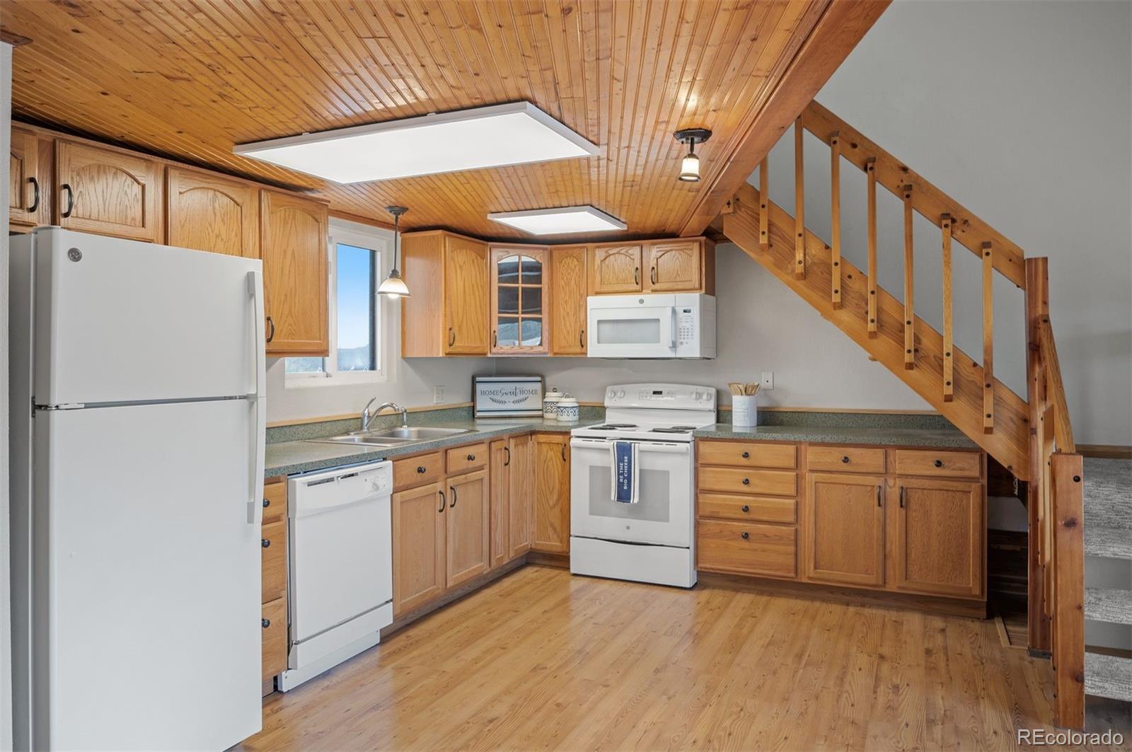 4246 S Eldridge Street Unit: 310