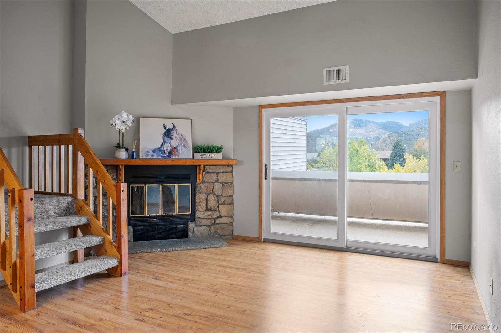 4246 S Eldridge Street Unit: 310