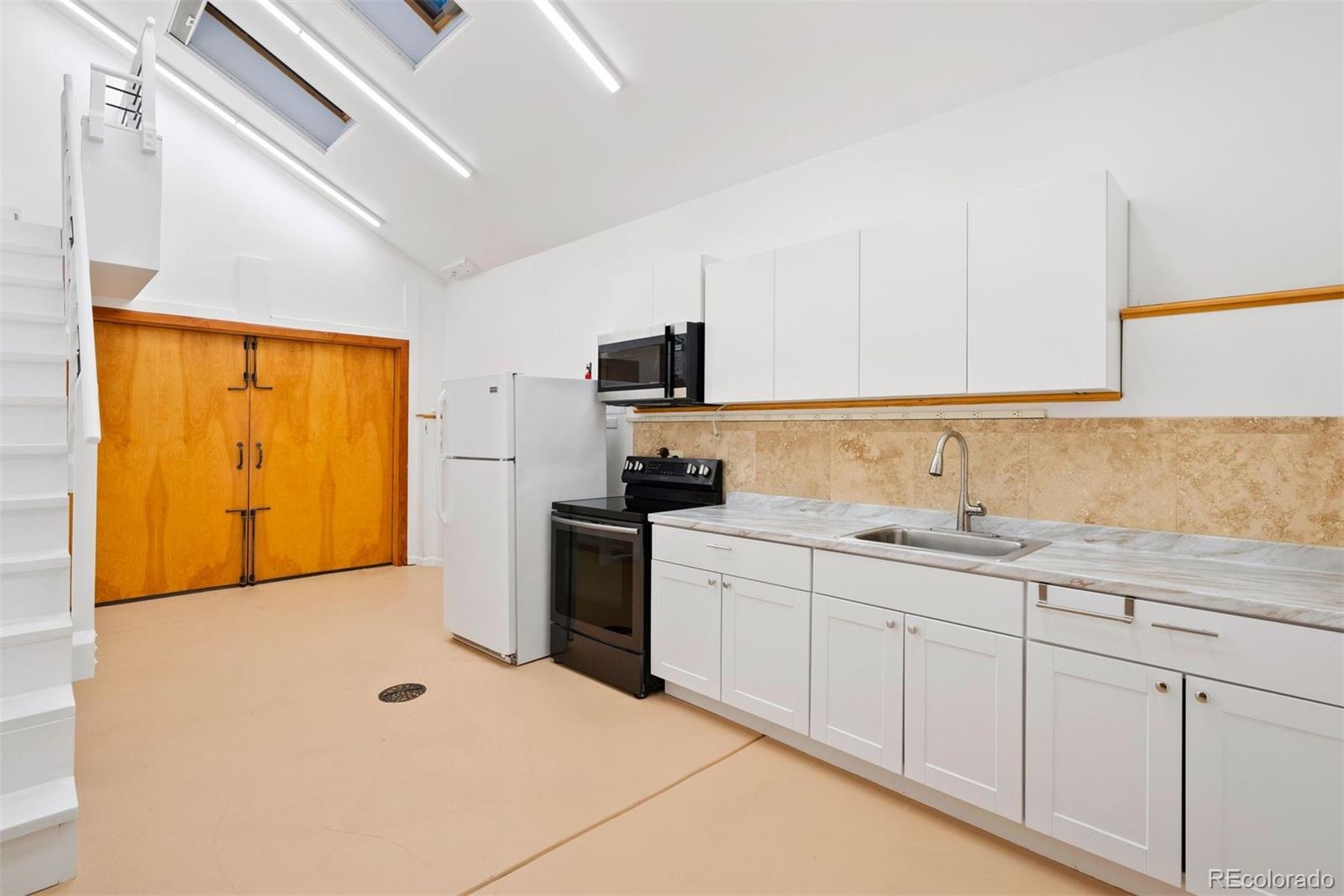 26377 Columbine Glen Trail