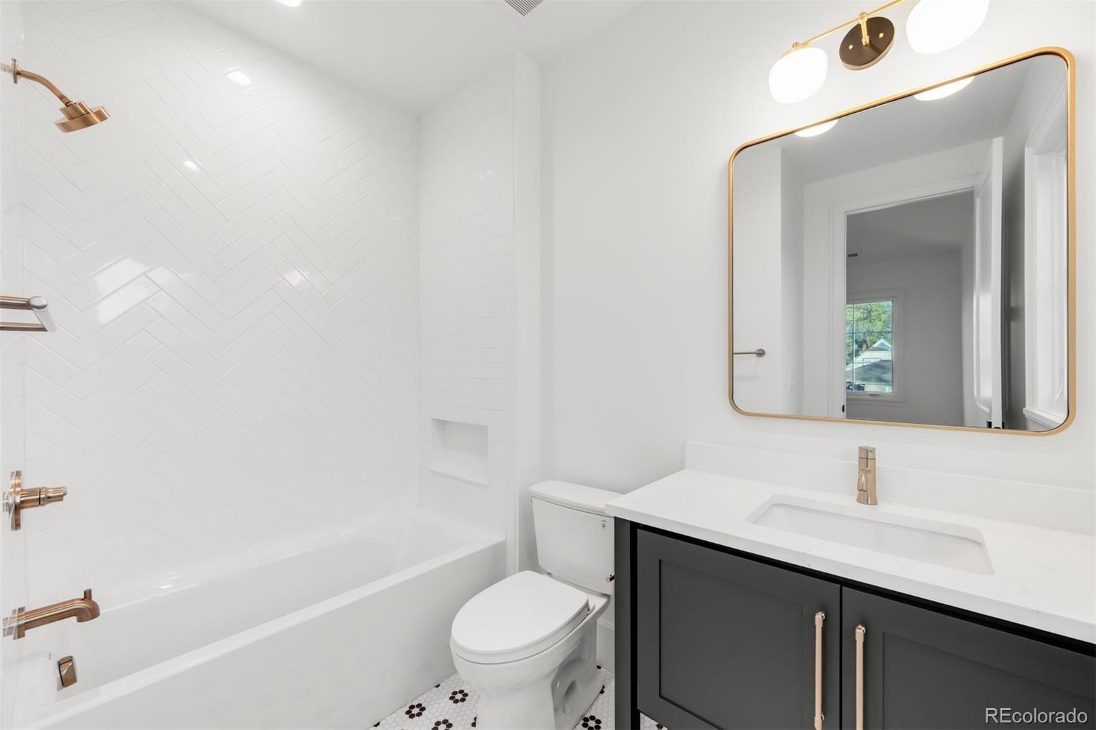 507 S Gaylord Street