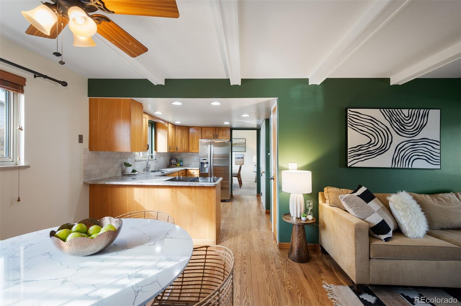 1633 S Holland Street