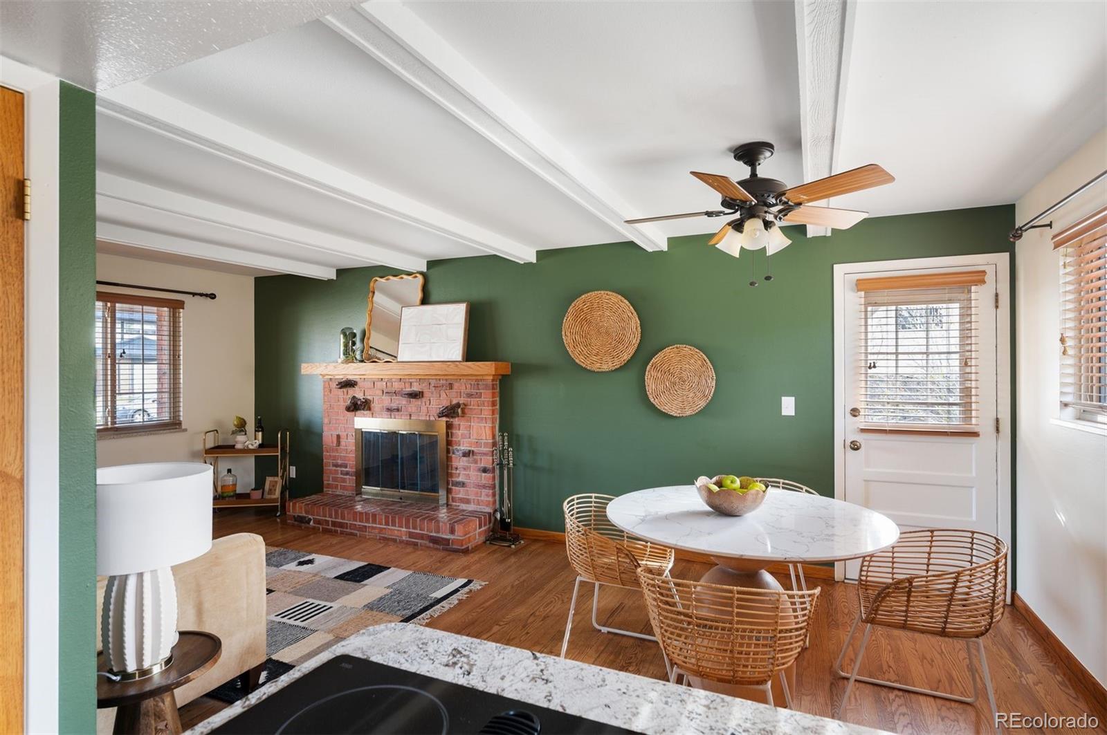 1633 S Holland Street