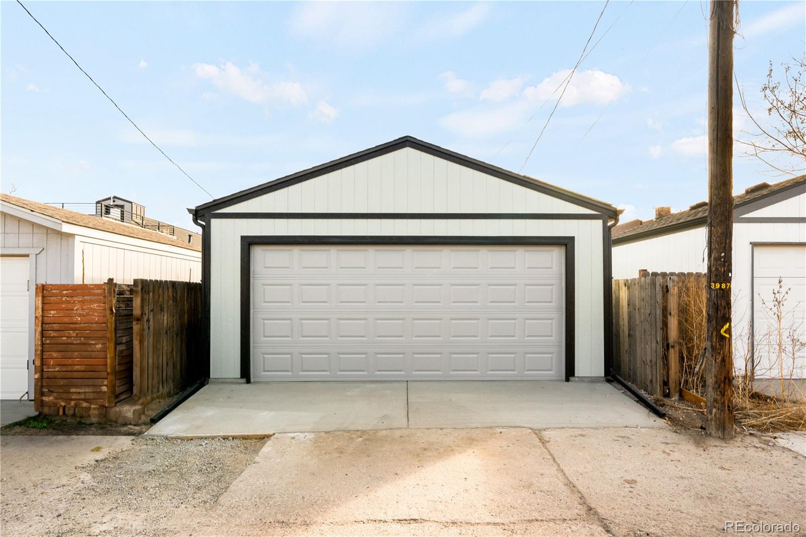 3435 N Marion Street