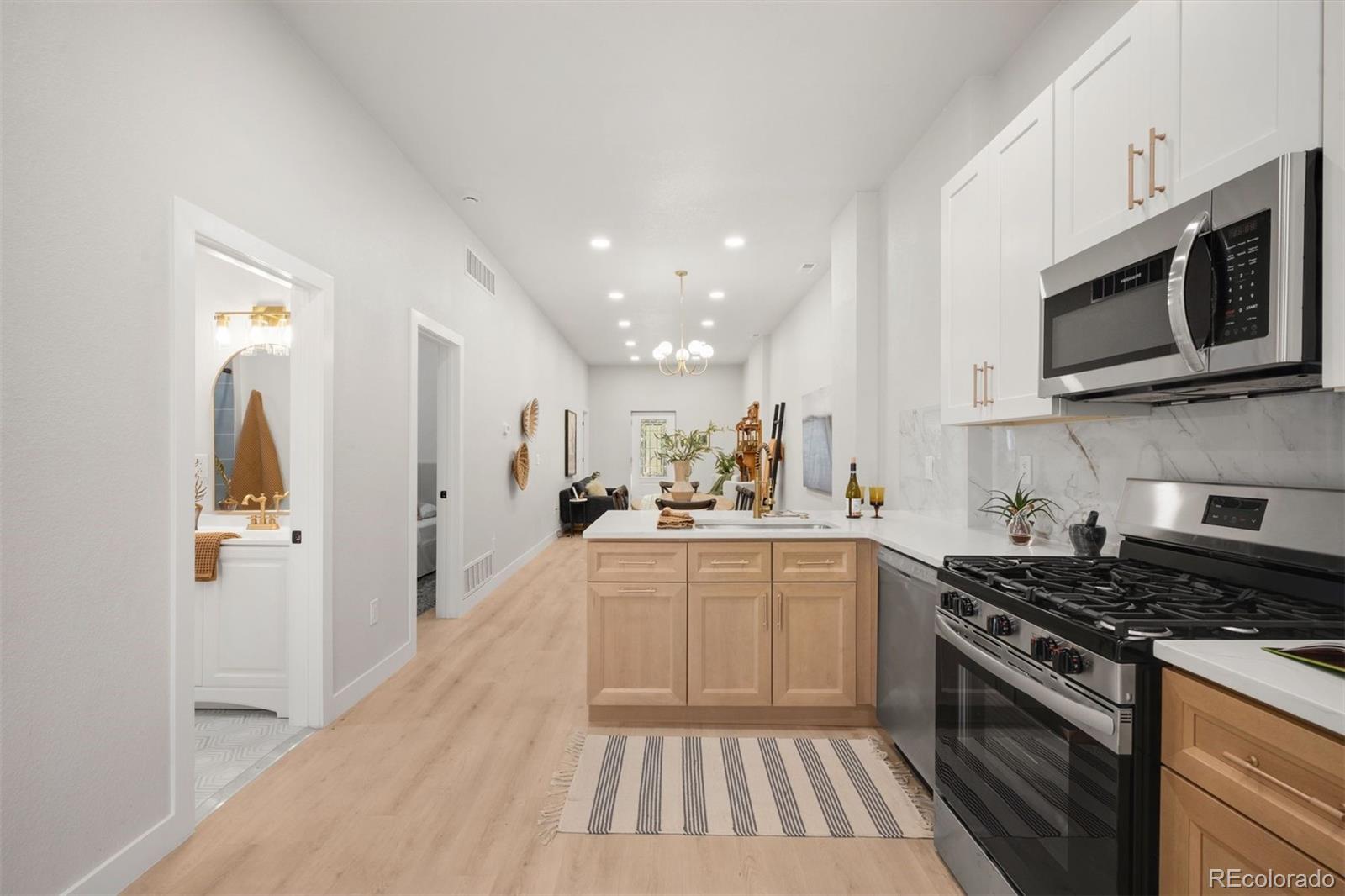 3435 N Marion Street