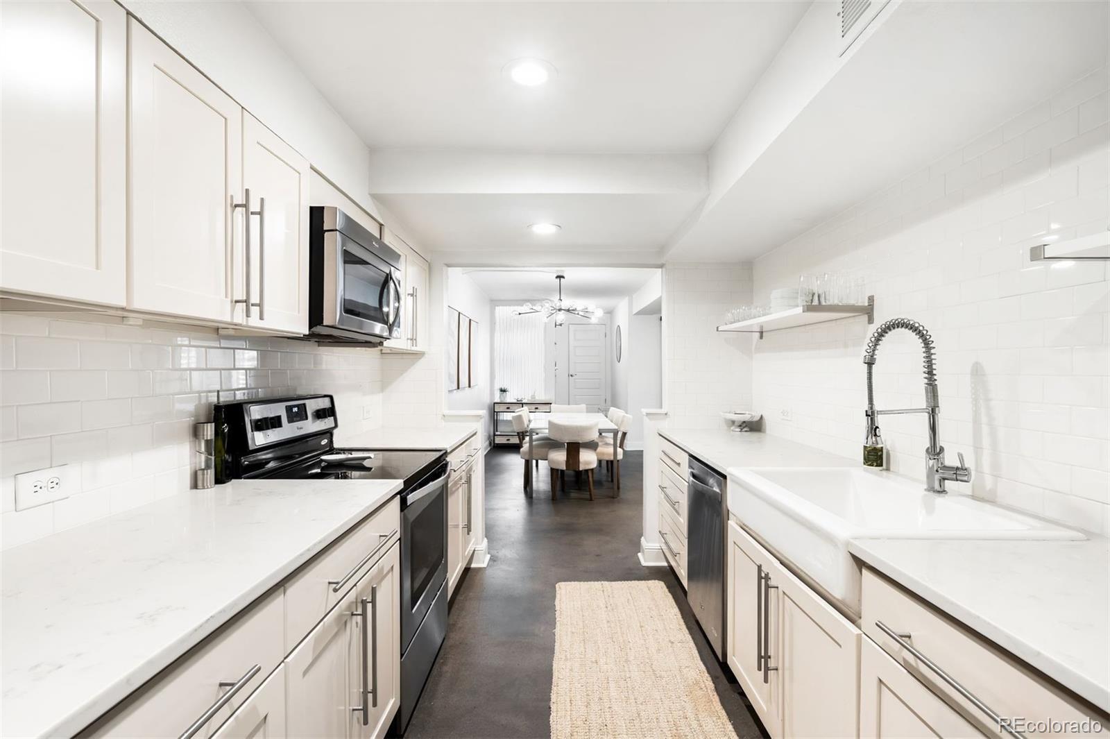 99 S Downing Street Unit: B2