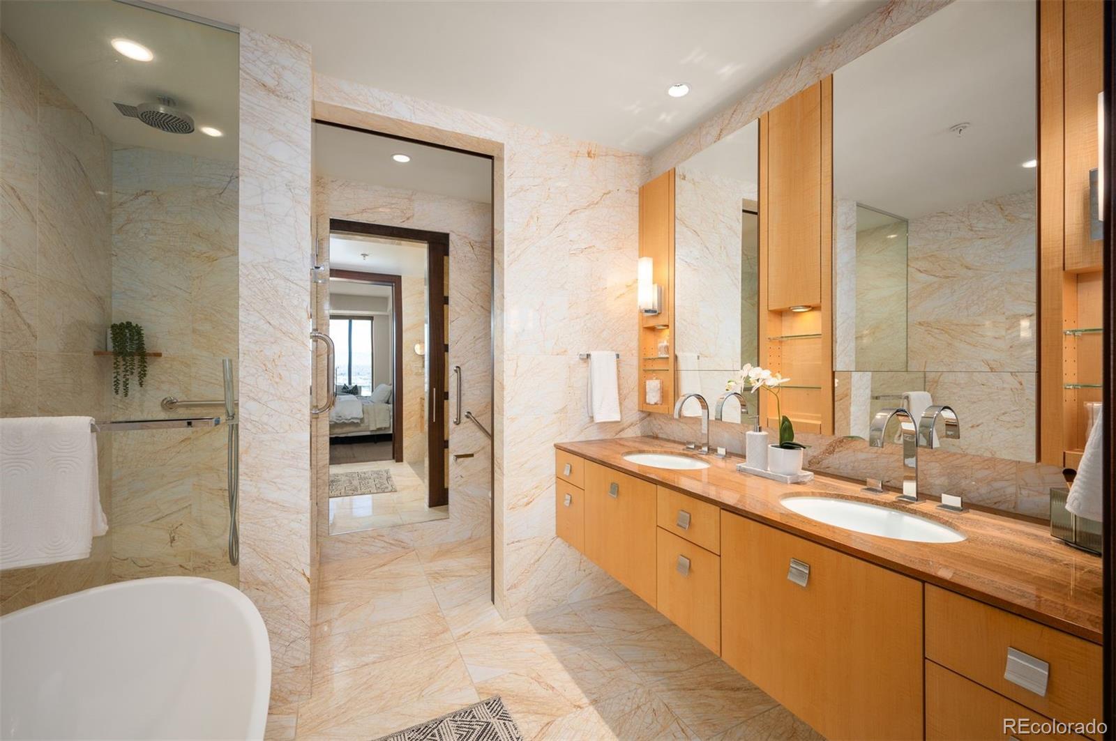 1133 14th Street Unit: 2300
