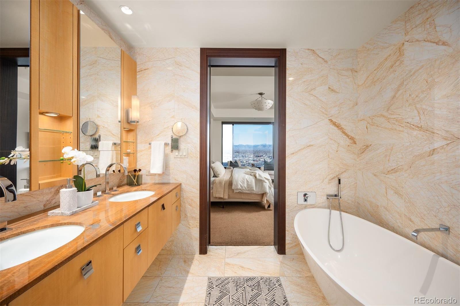 1133 14th Street Unit: 2300