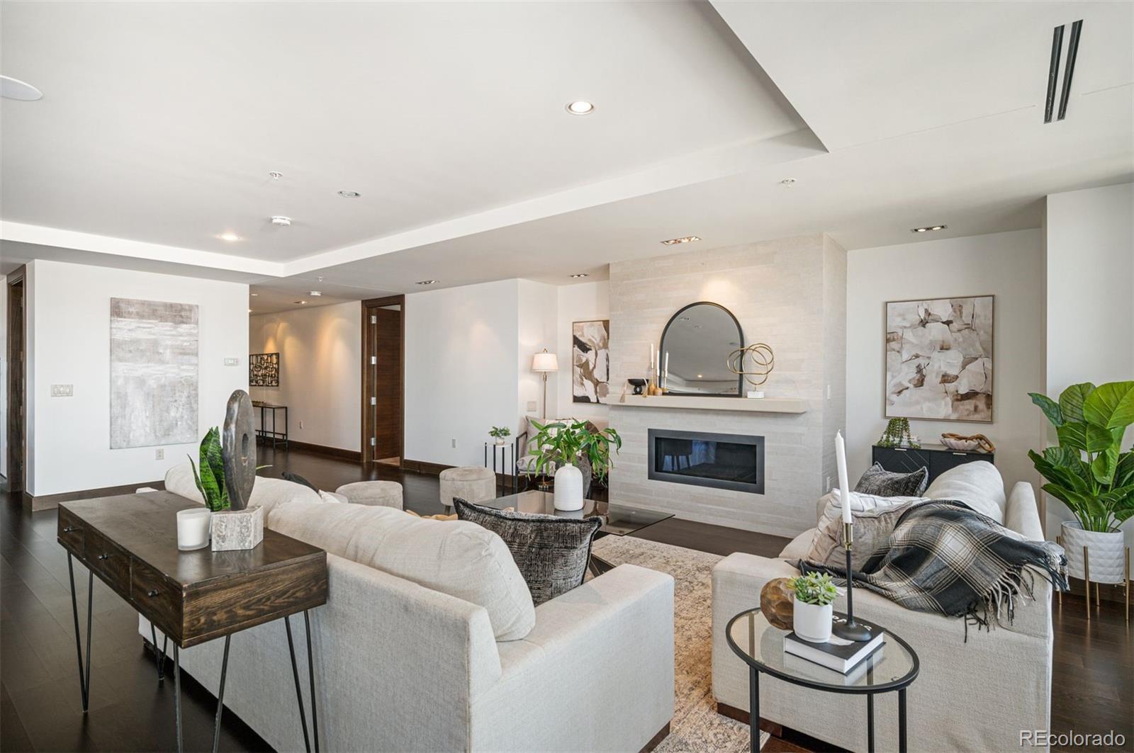 1133 14th Street Unit: 2300