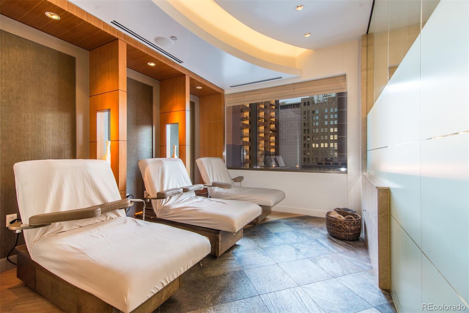 1133 14th Street Unit: 2300