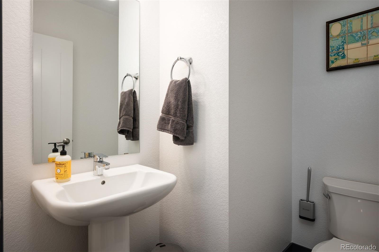 5462 Valentia Street