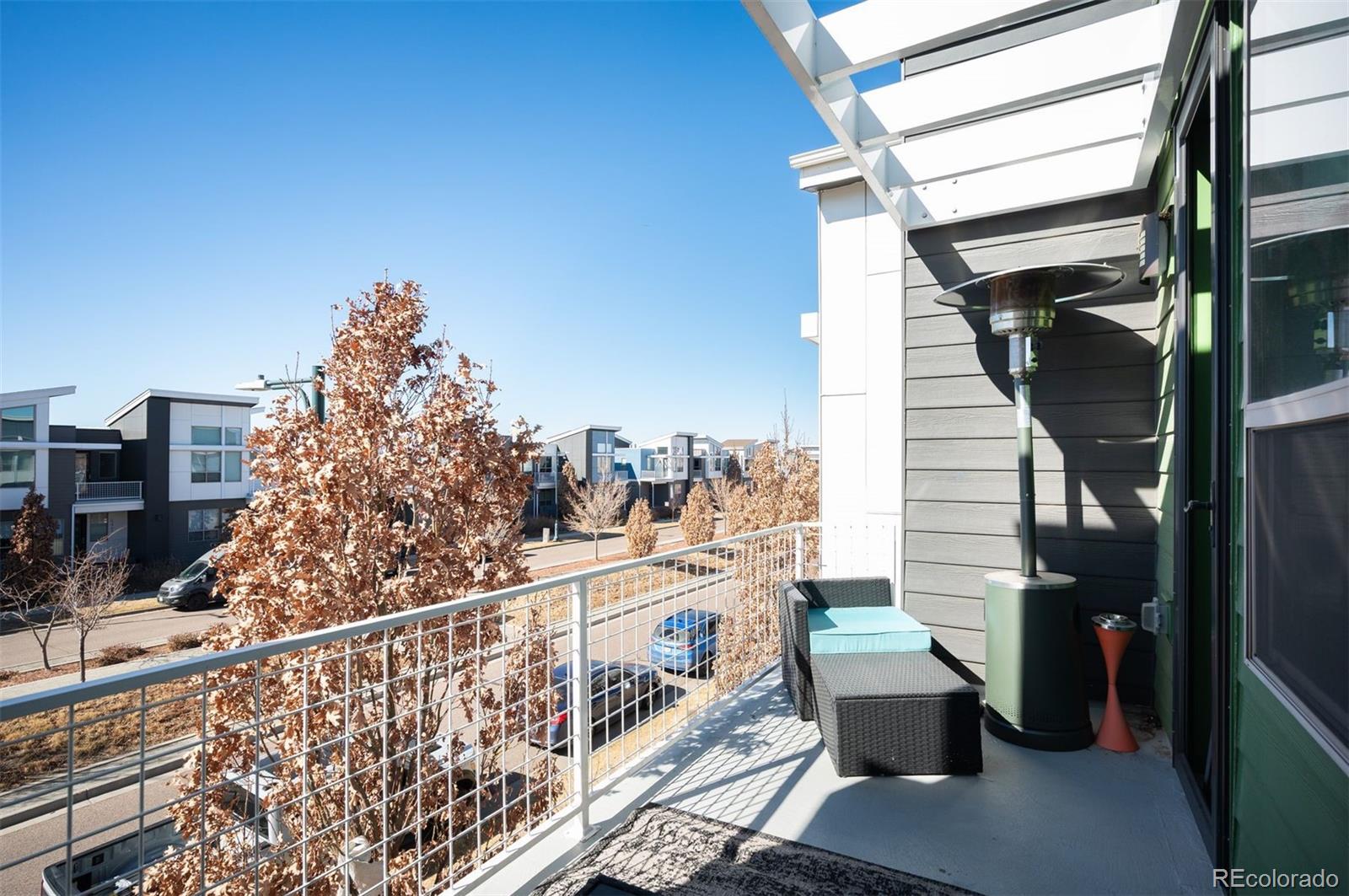 5462 Valentia Street