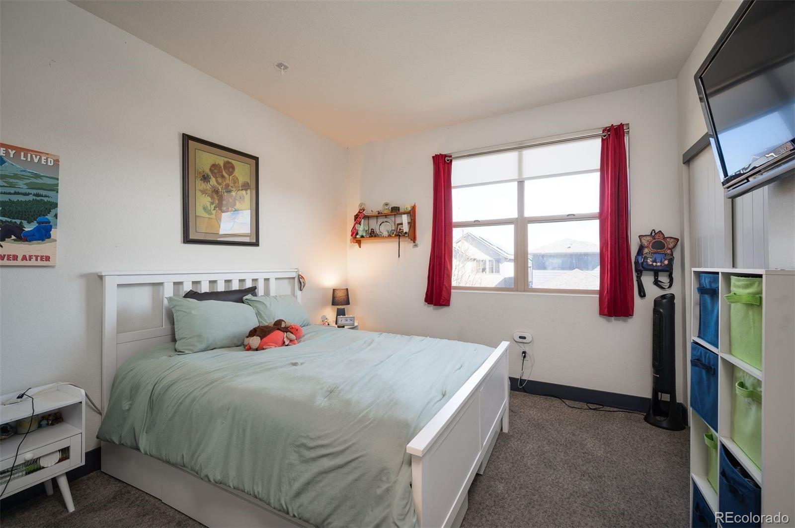 5462 Valentia Street