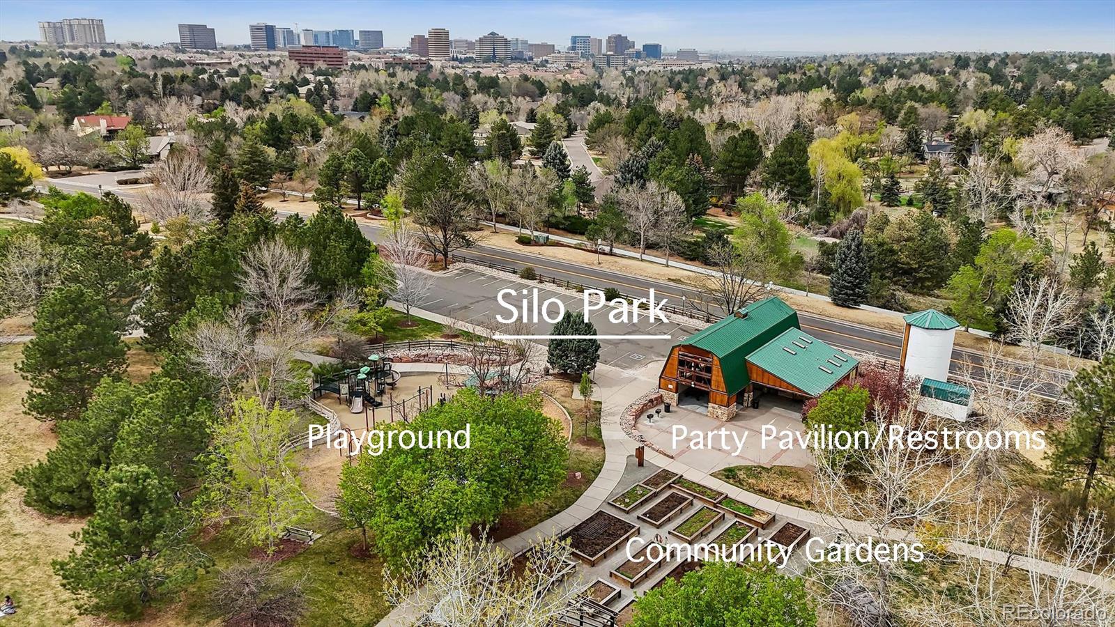 9592 E Lake Circle