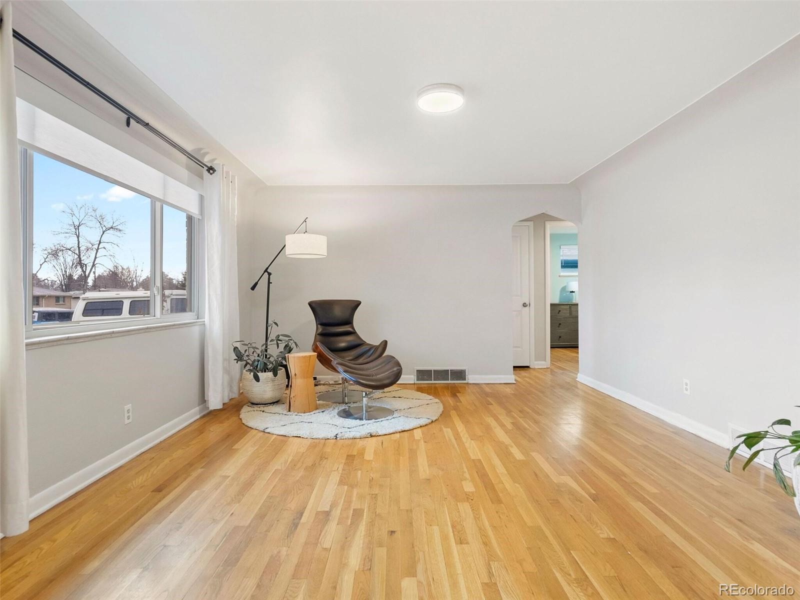 2550 S Raleigh Street