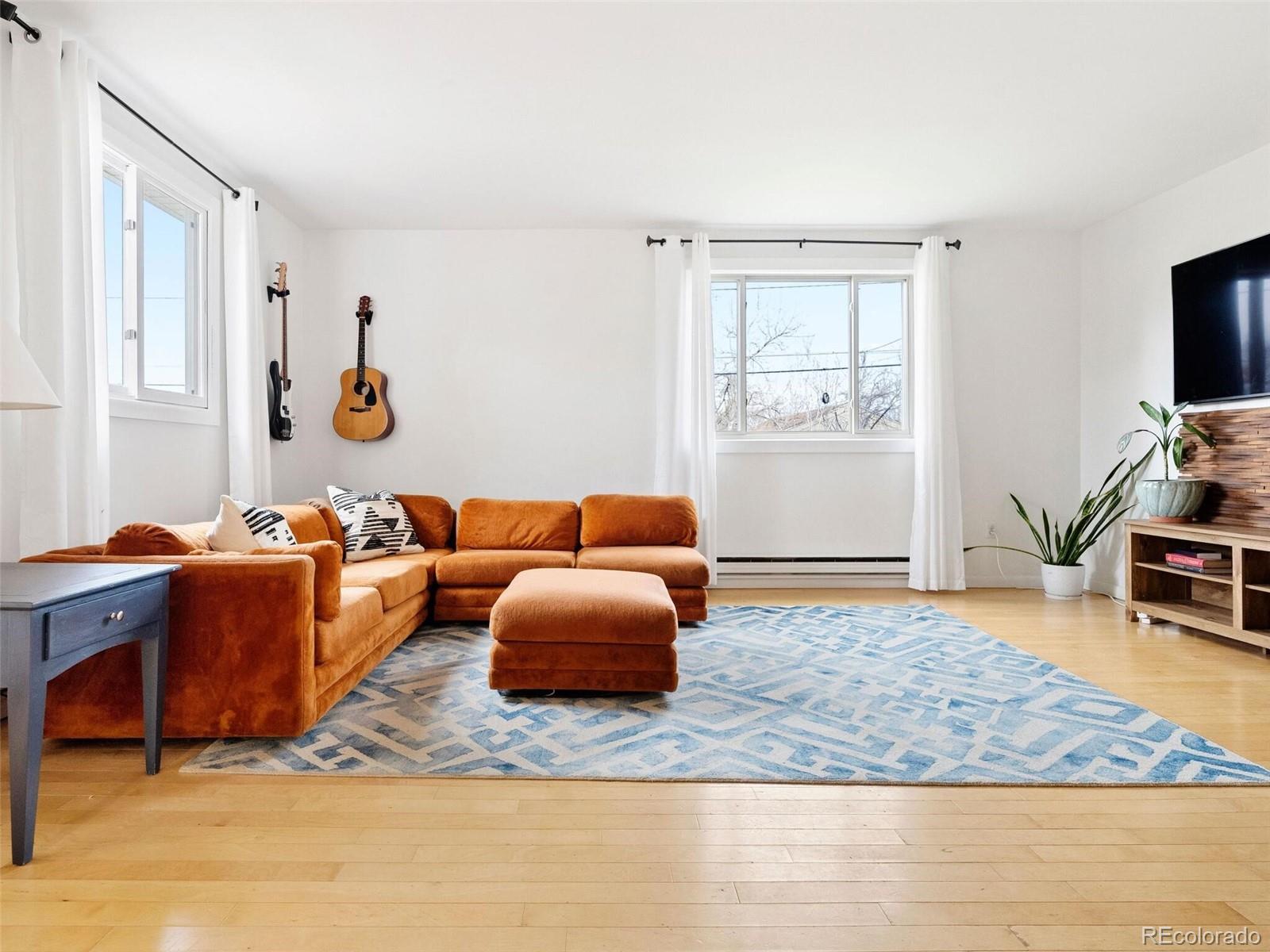 2550 S Raleigh Street