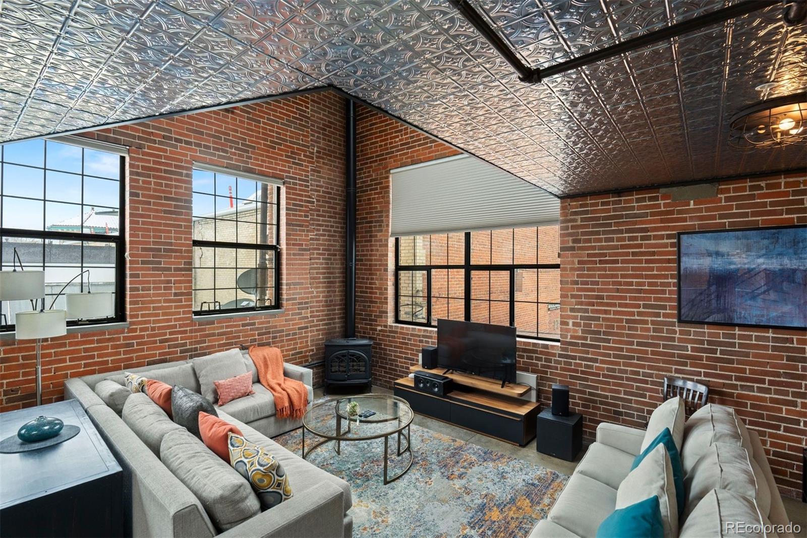 1515 N Ogden Street Unit: 7