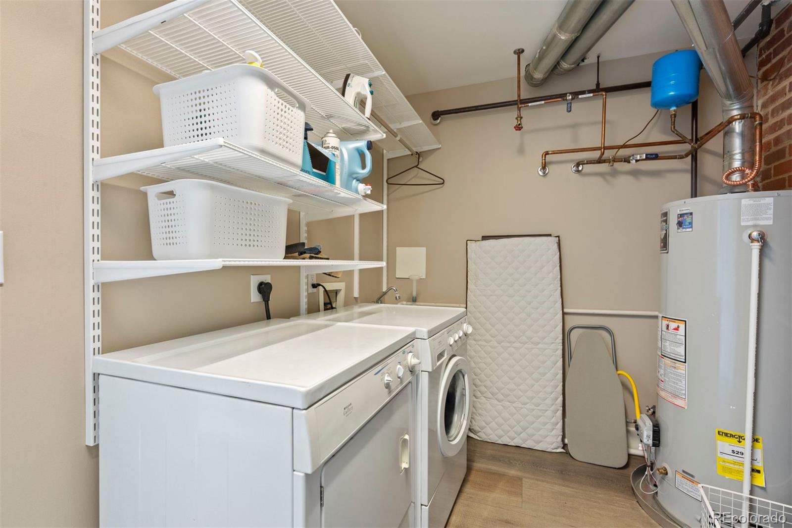 1515 N Ogden Street Unit: 7