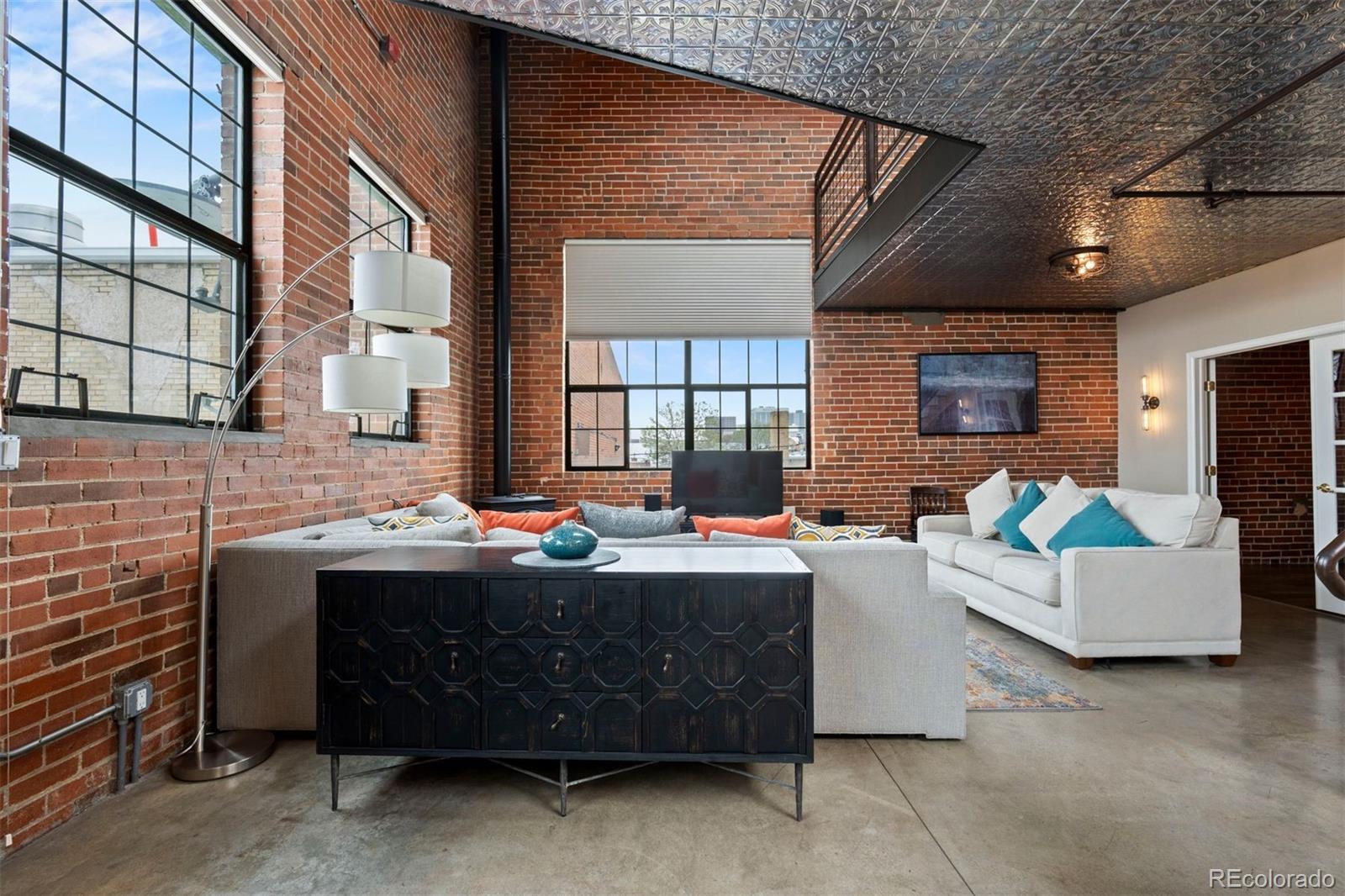 1515 N Ogden Street Unit: 7