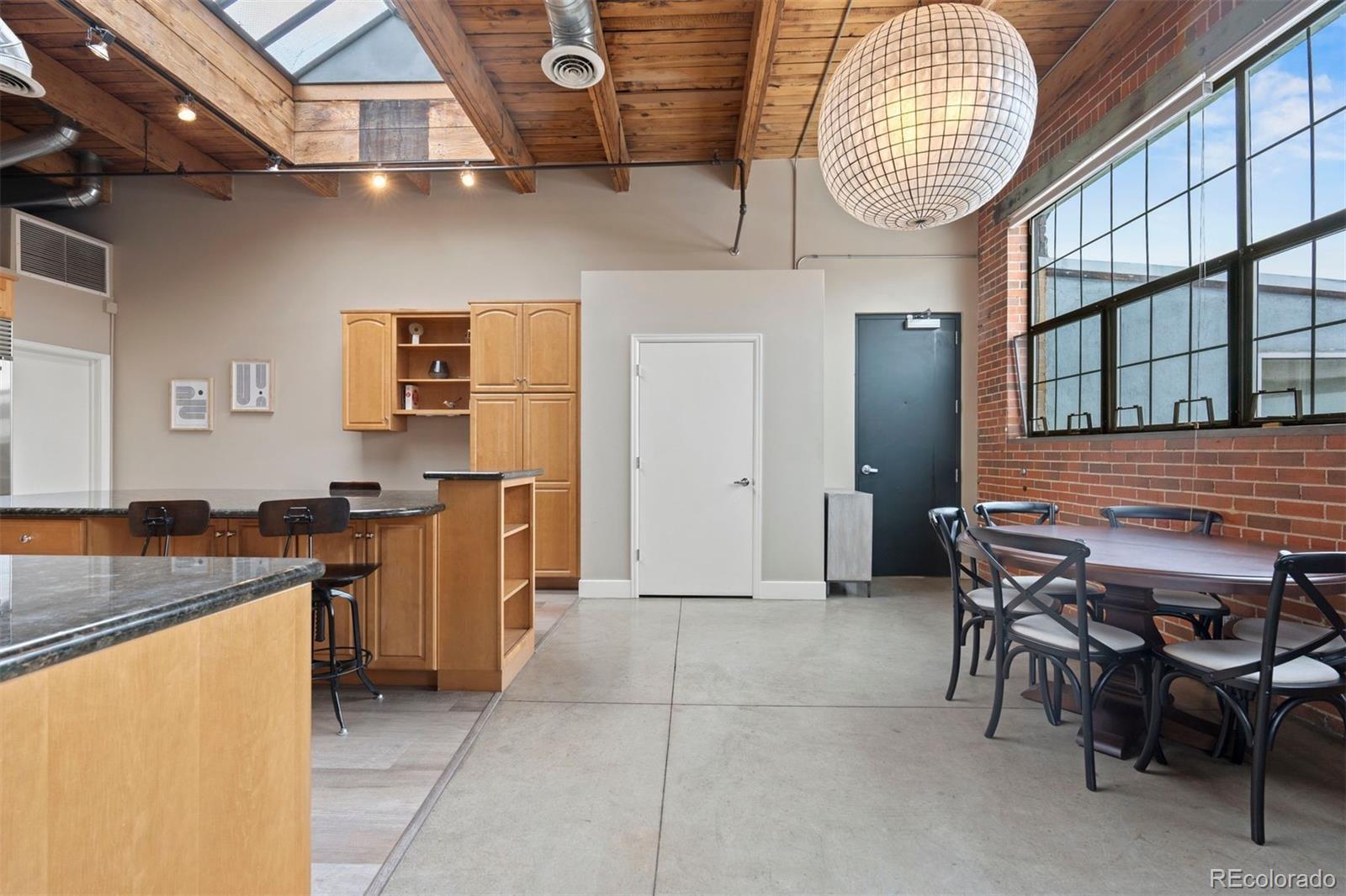 1515 N Ogden Street Unit: 7