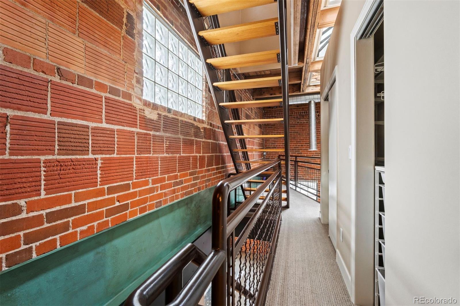 1515 N Ogden Street Unit: 7