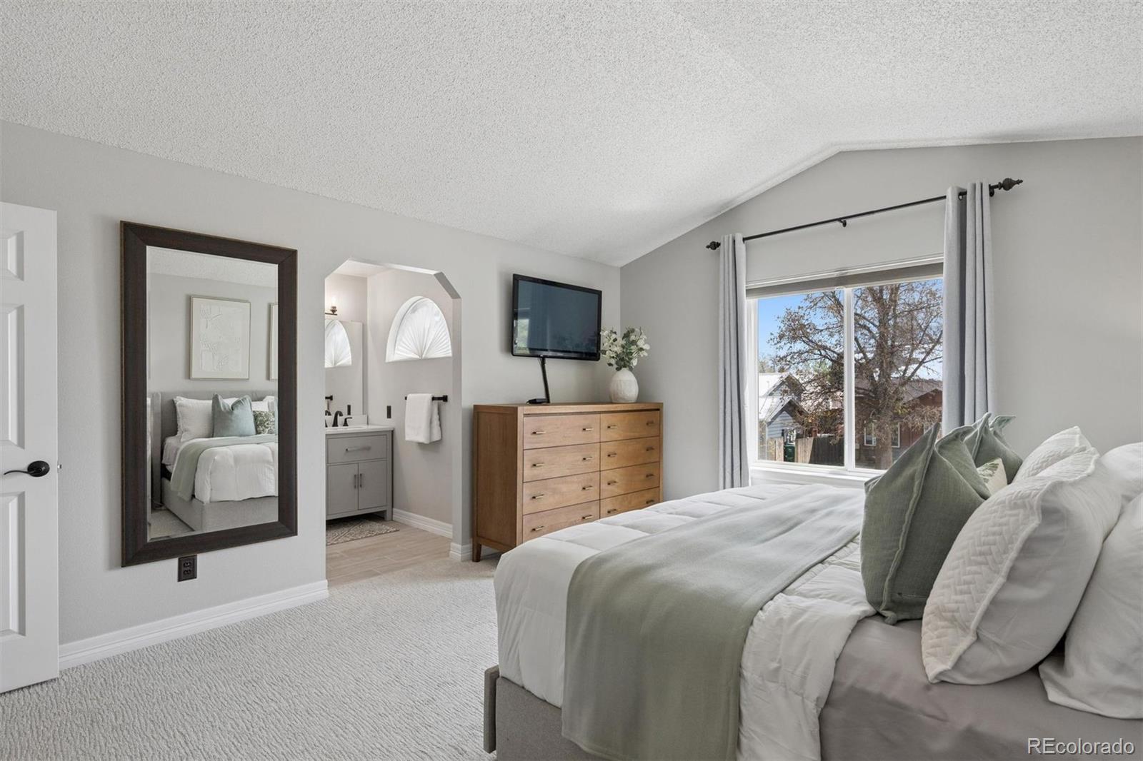 12217 W Aqueduct Drive