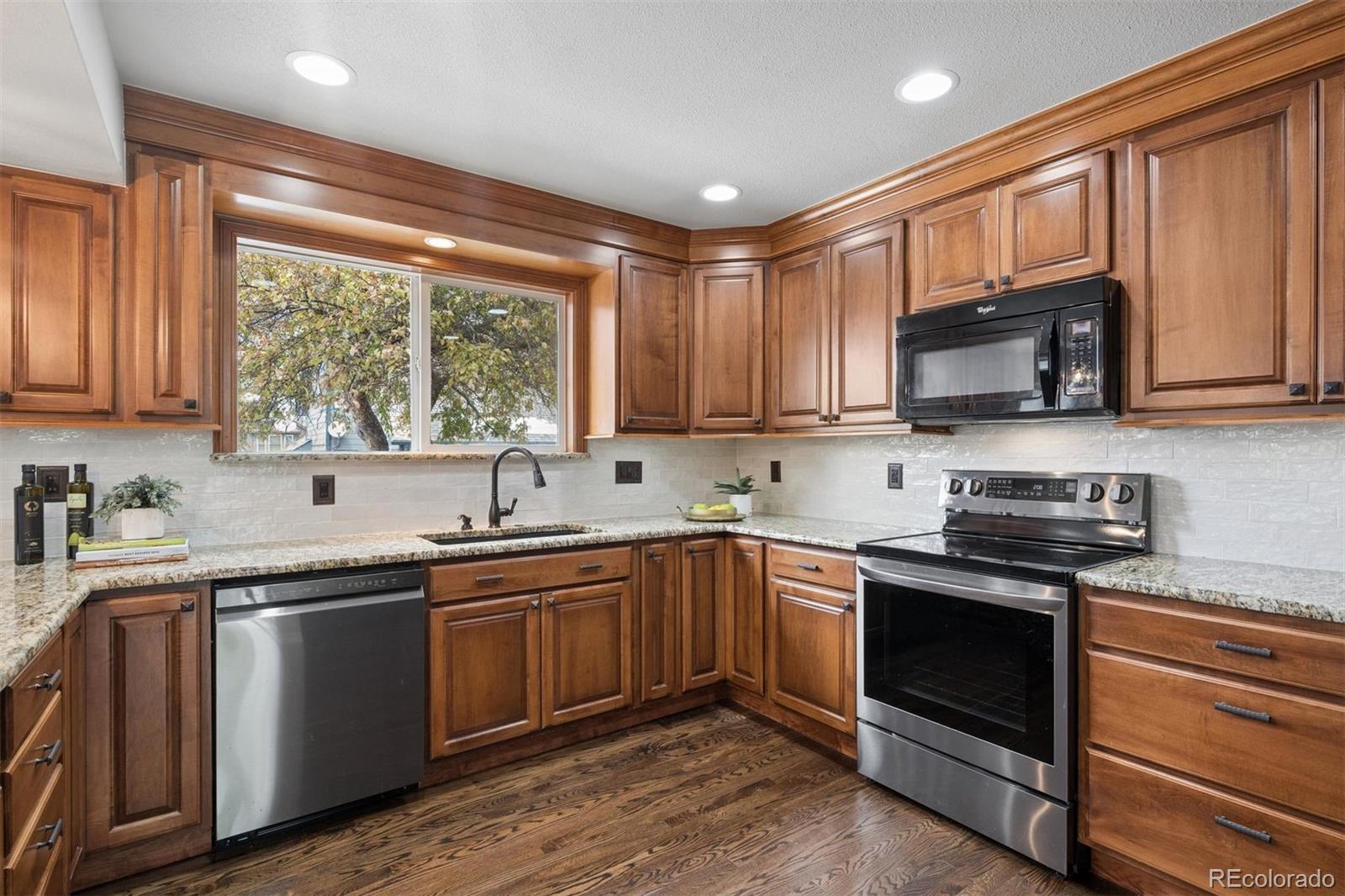 12217 W Aqueduct Drive