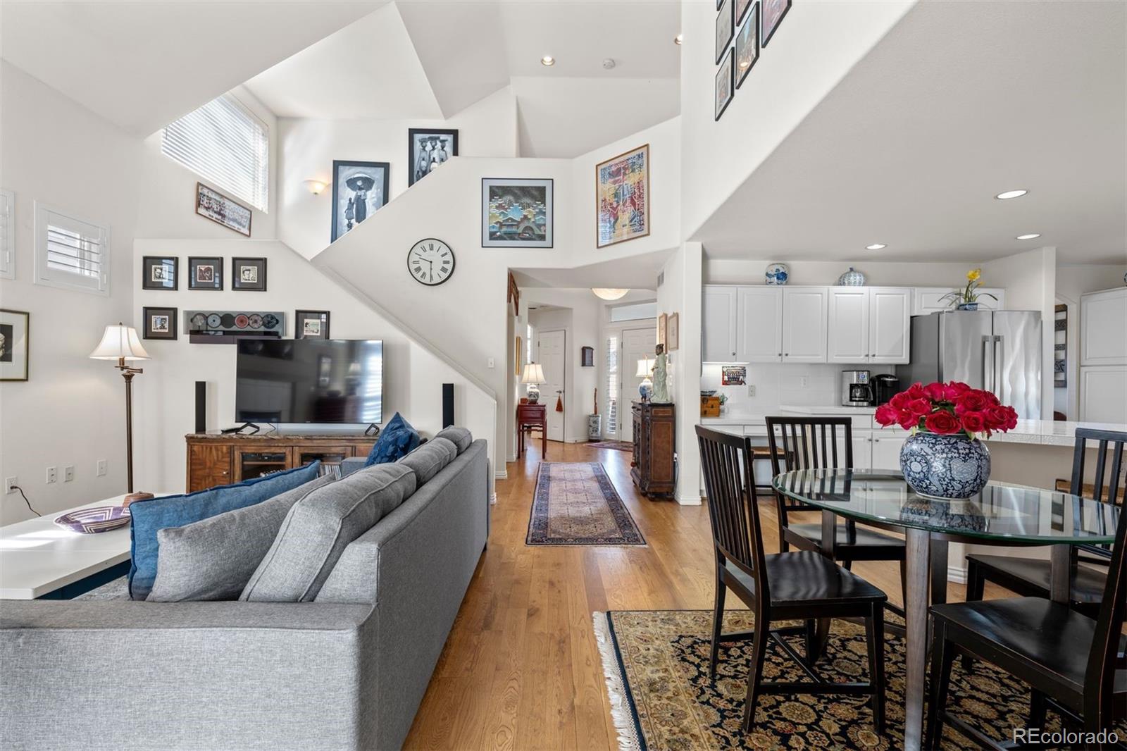 1011 S Valentia Street Unit: 121