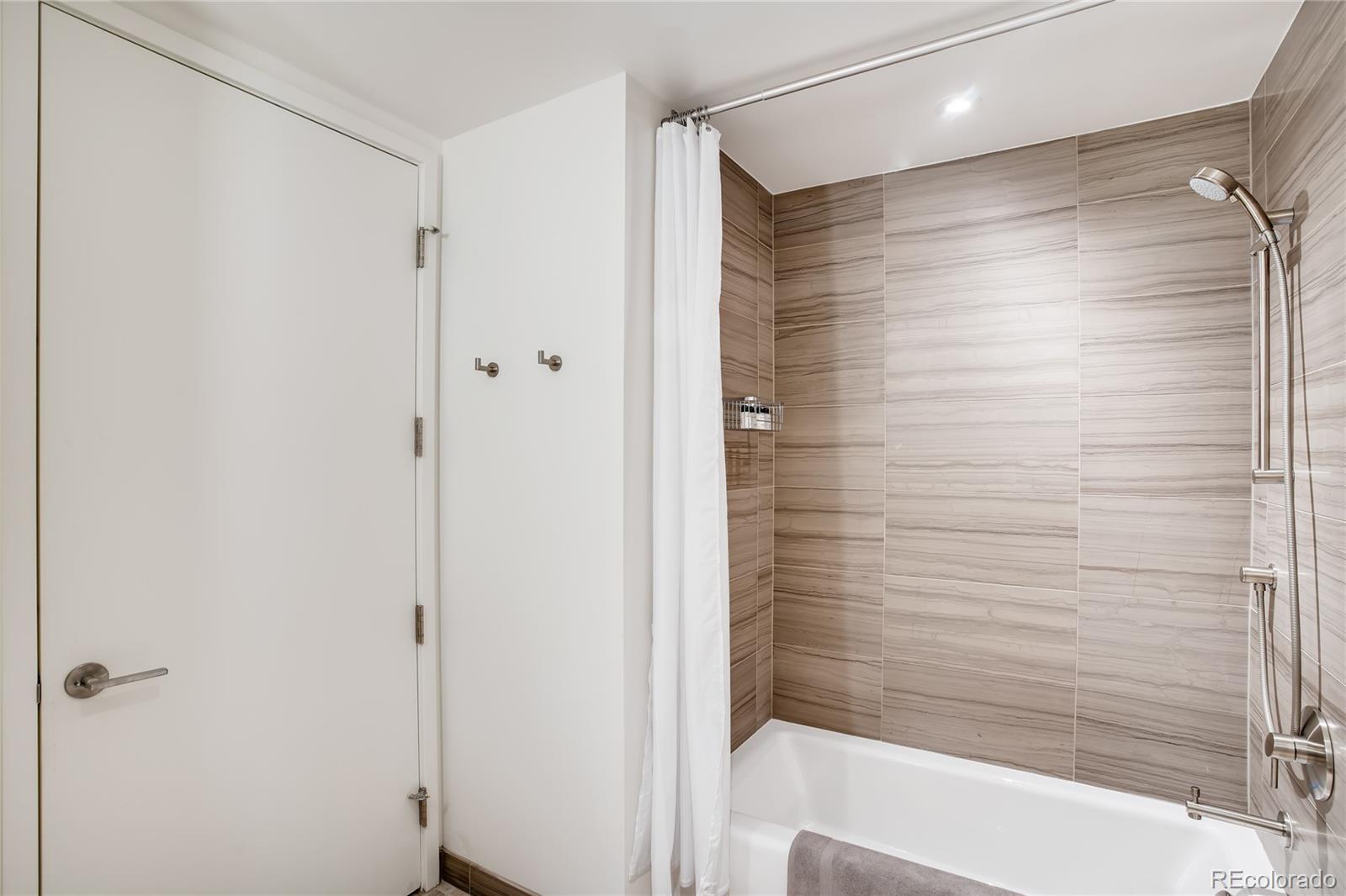 1750 Wewatta Street Unit: 1336