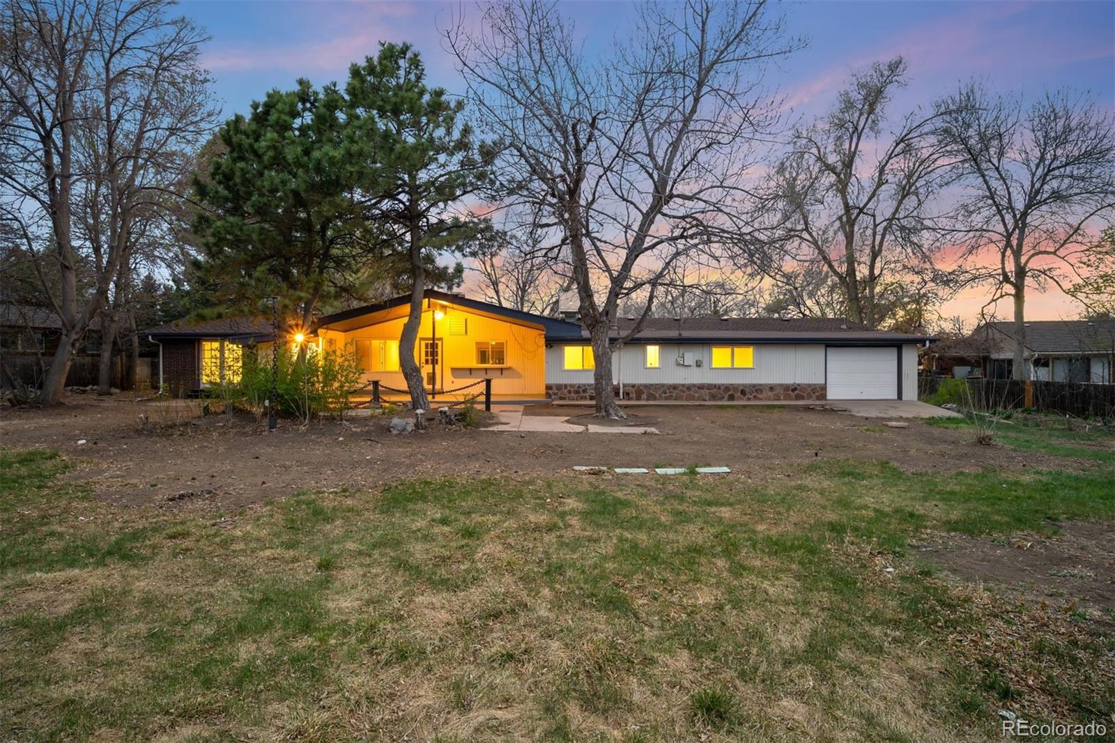 4516 S Yosemite Court