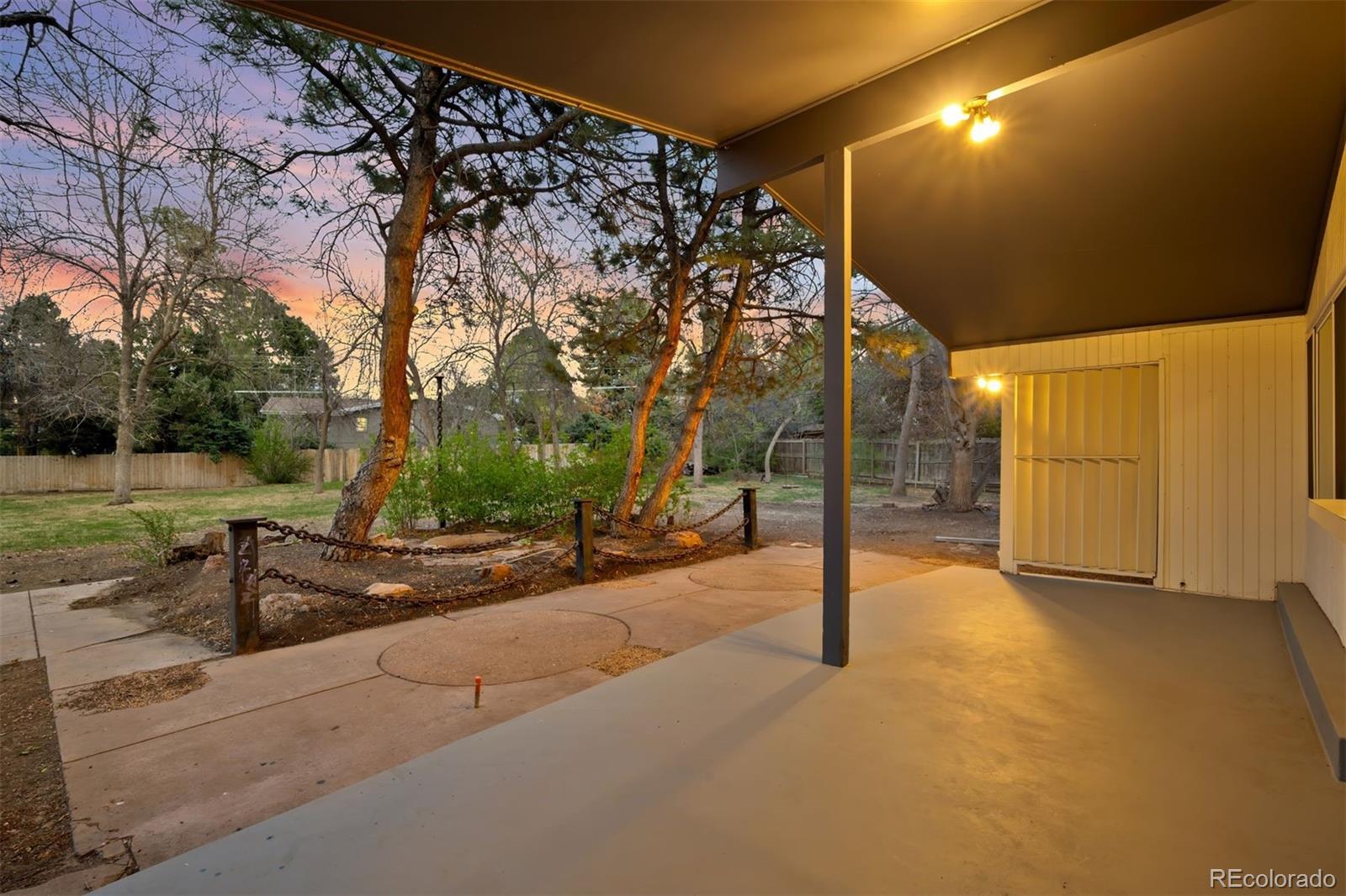 4516 S Yosemite Court