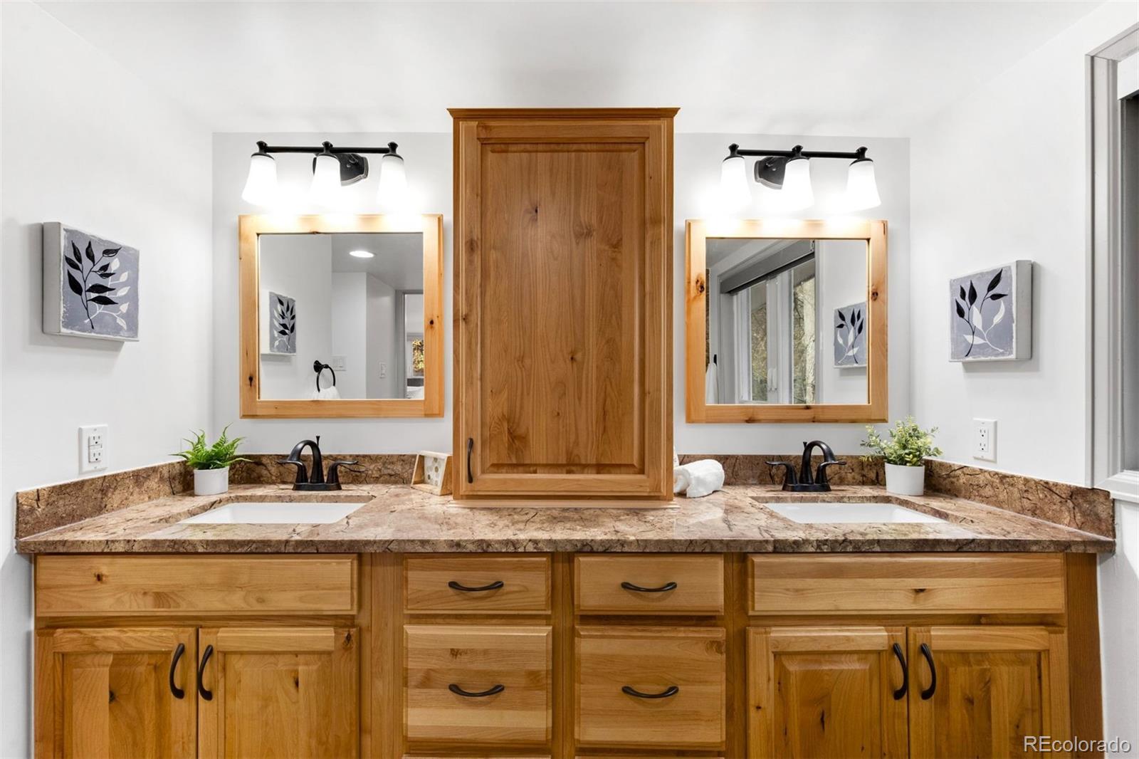 4516 S Yosemite Court