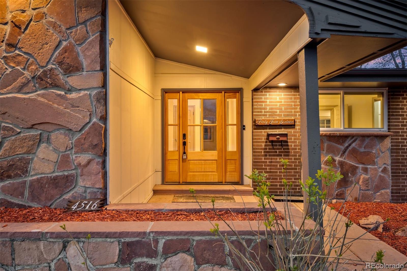 4516 S Yosemite Court