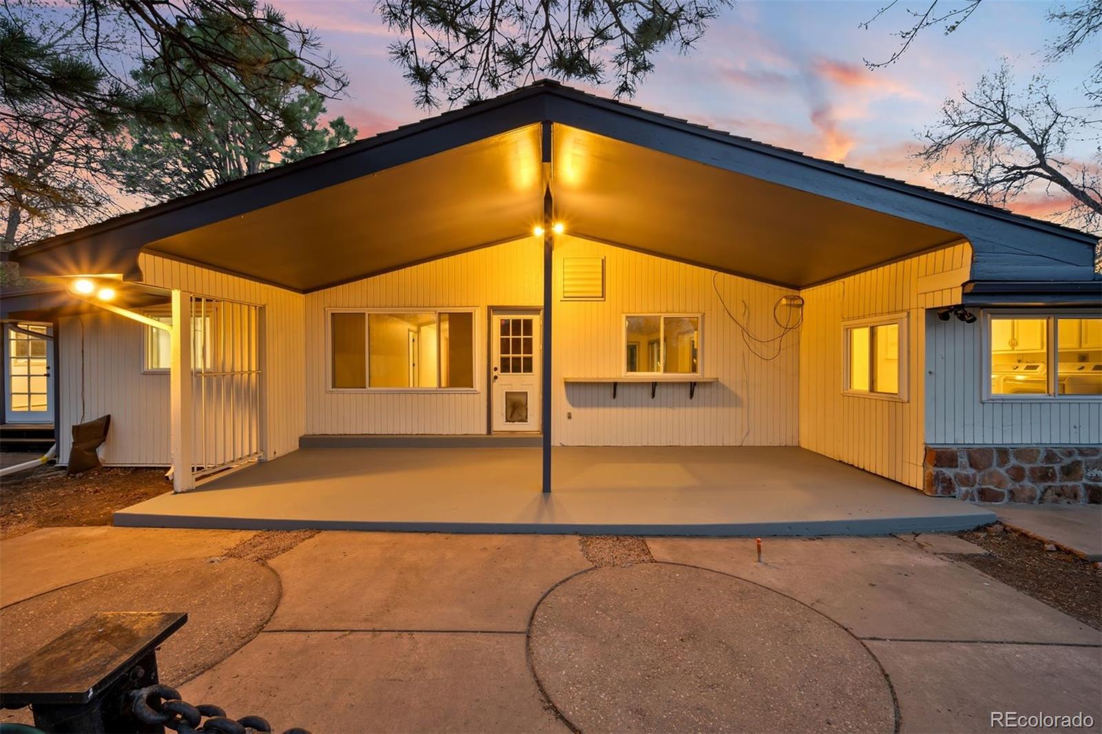 4516 S Yosemite Court