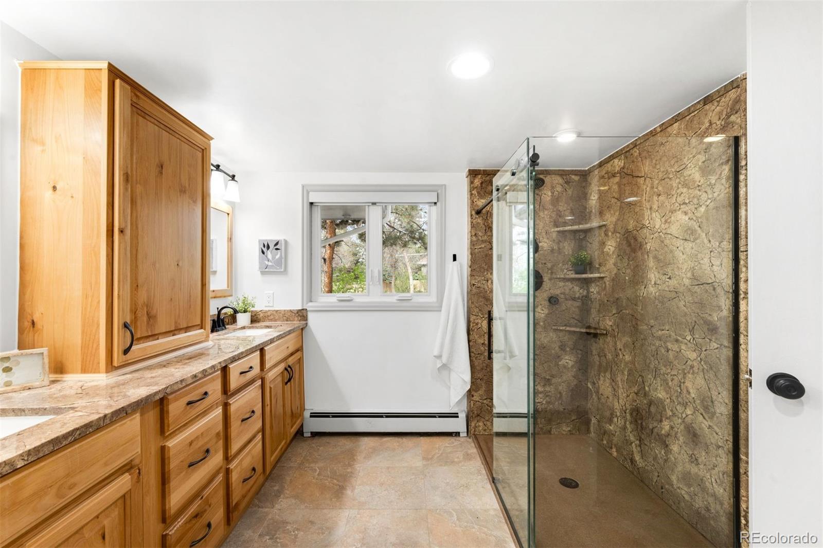 4516 S Yosemite Court