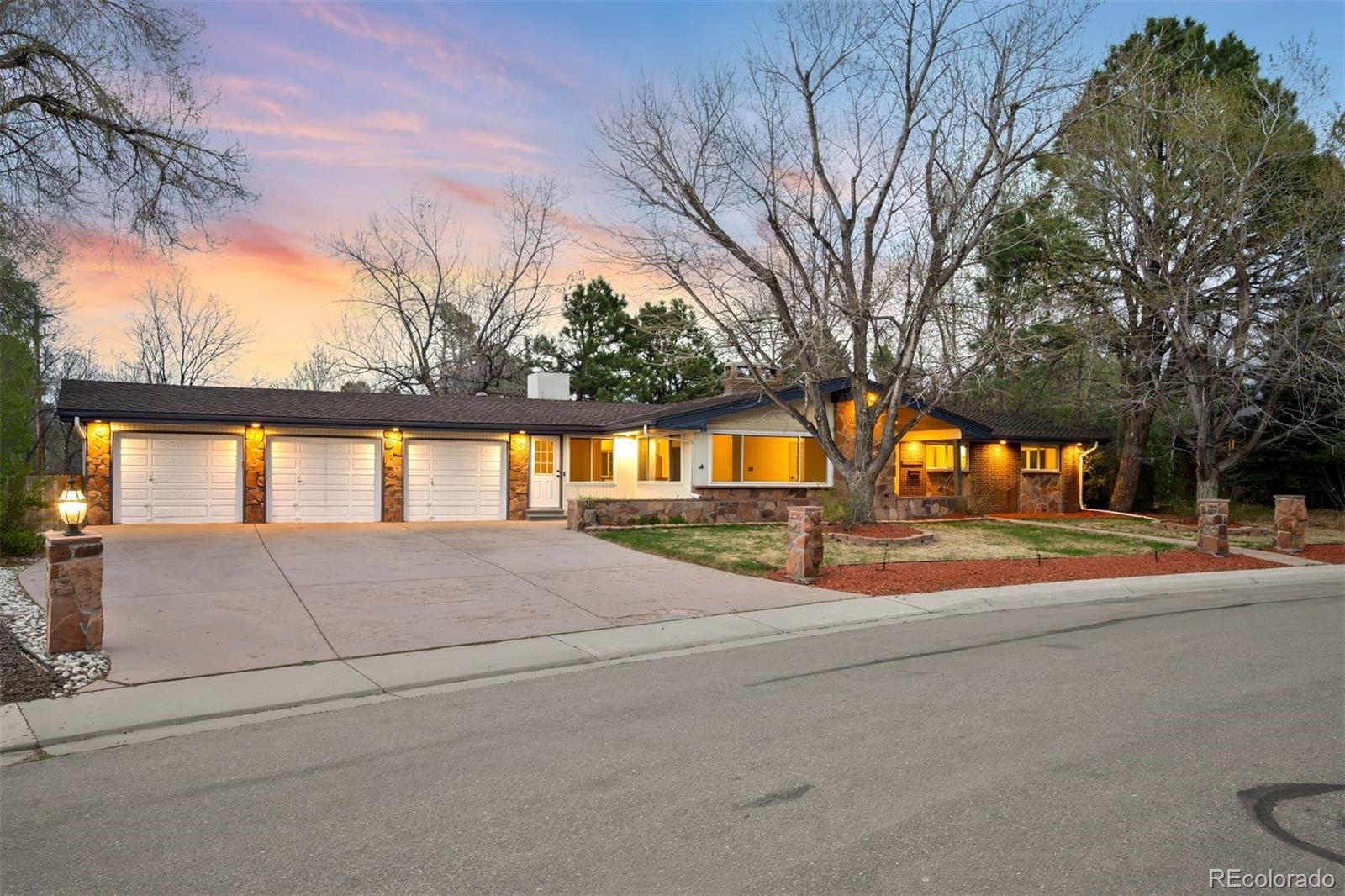 4516 S Yosemite Court