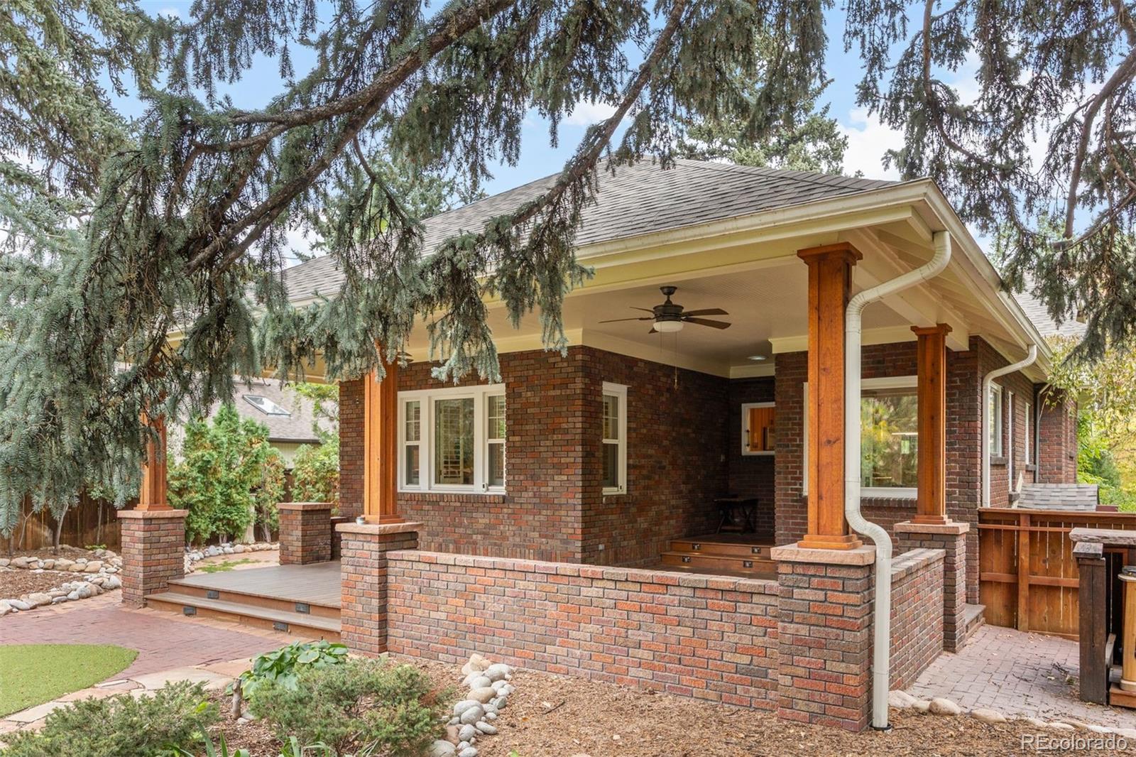 4305 E 17th Avenue Parkway