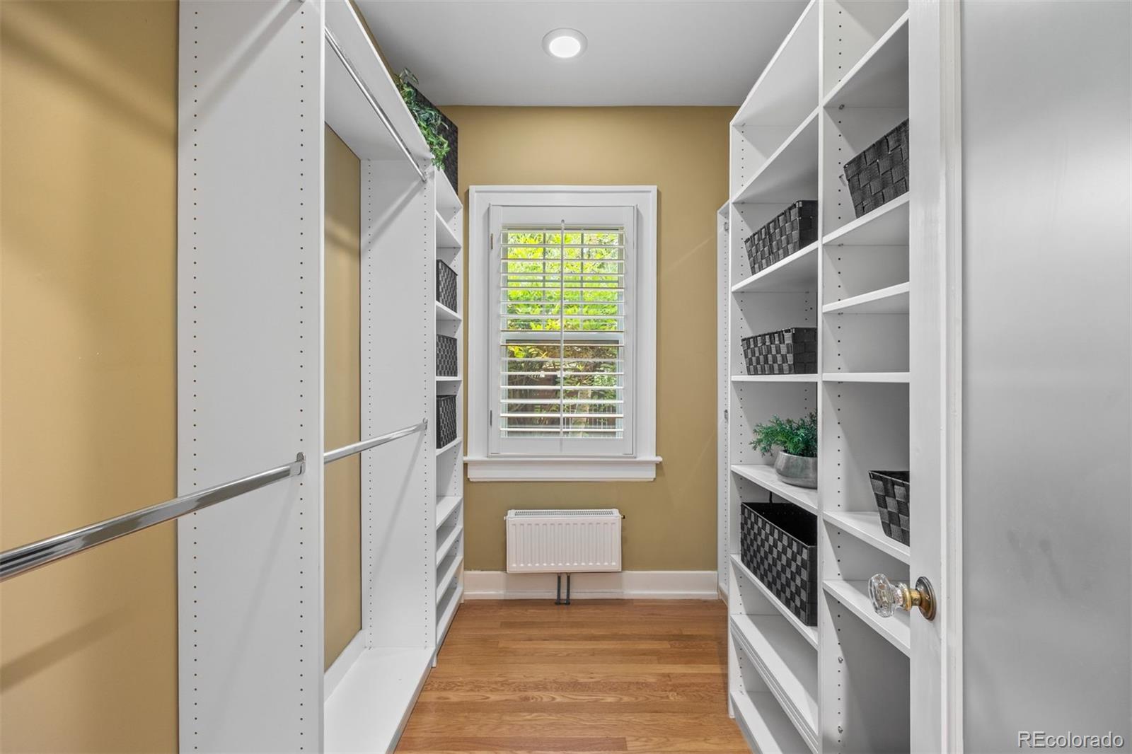 4305 E 17th Avenue Parkway