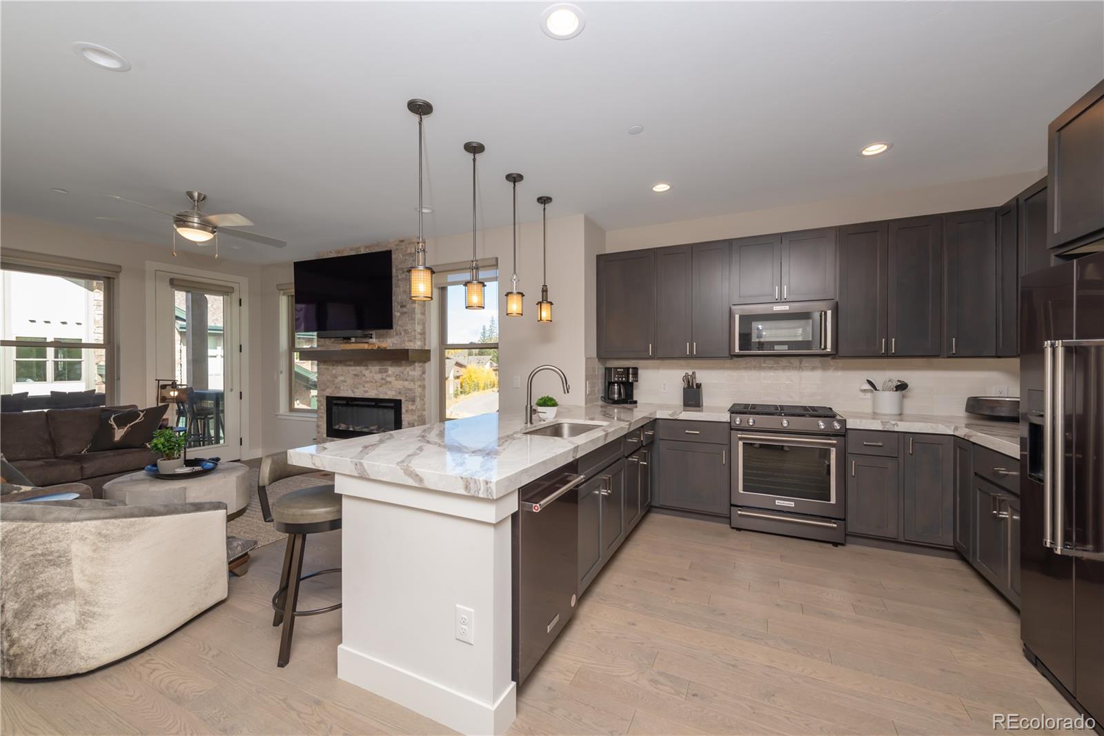 12 Stagecoach Way