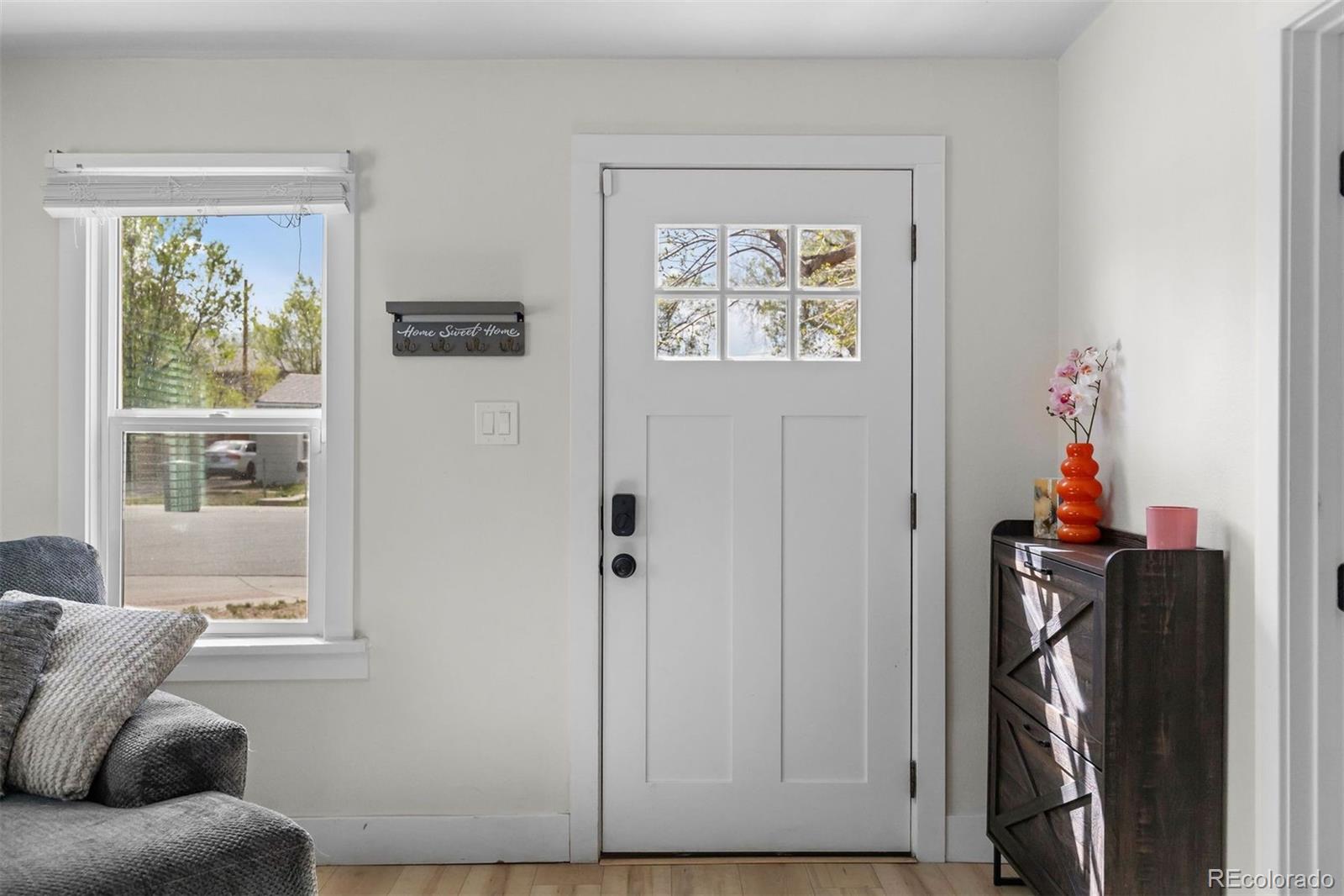 514 S Lowell Boulevard